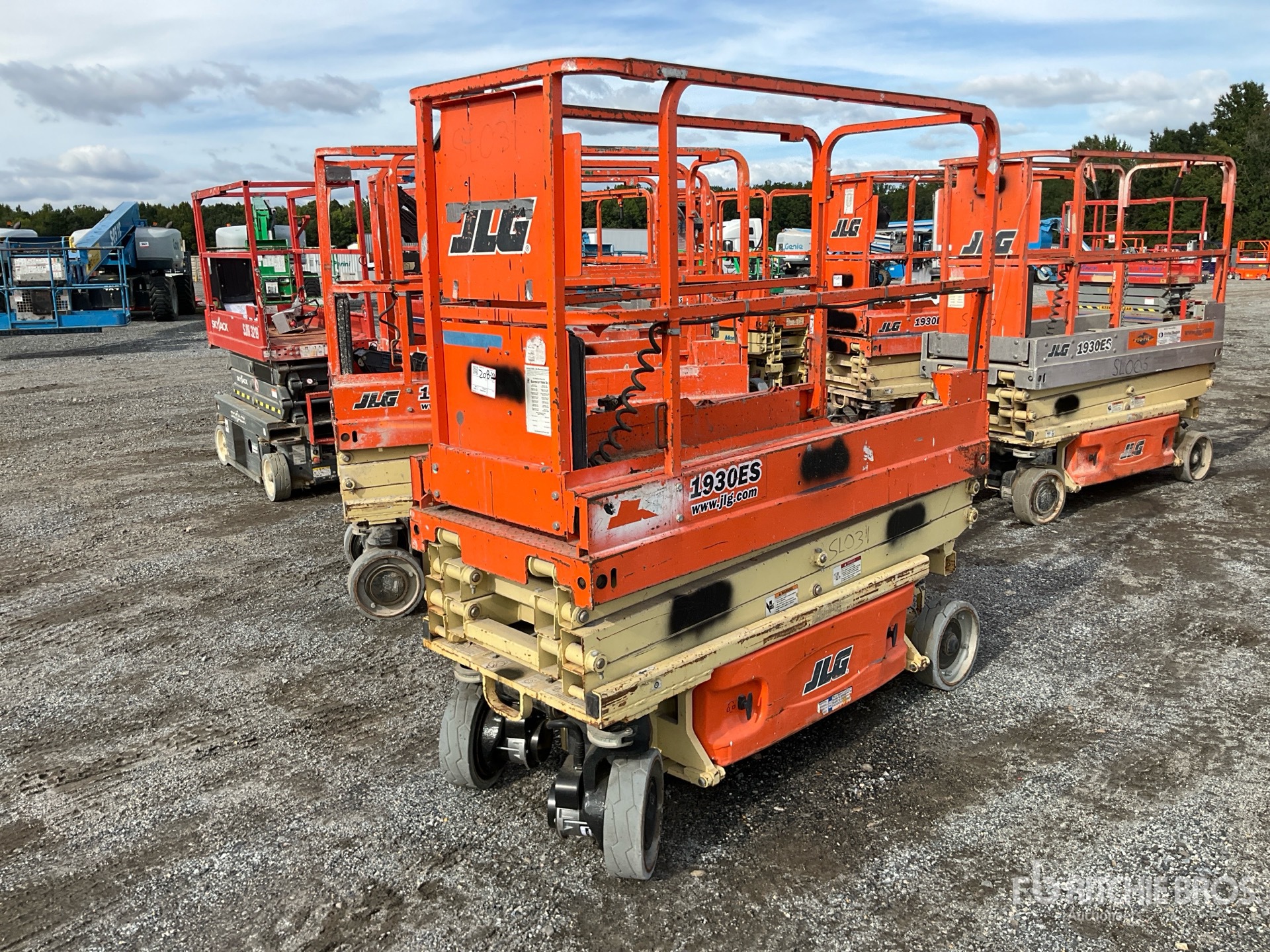 Photo of 2016 JLG 1930ES