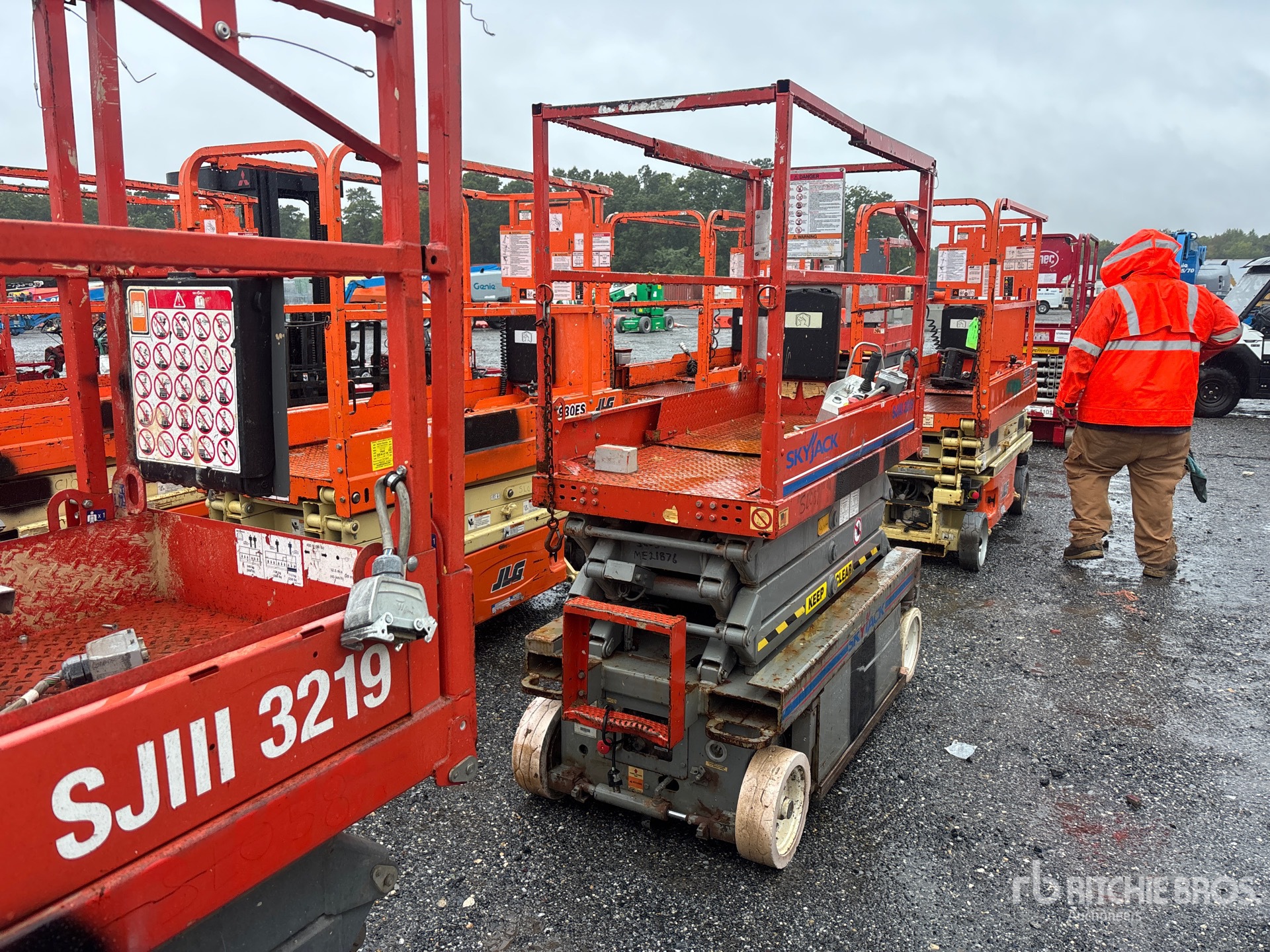 Photo of 2011 Skyjack SJIII-3219