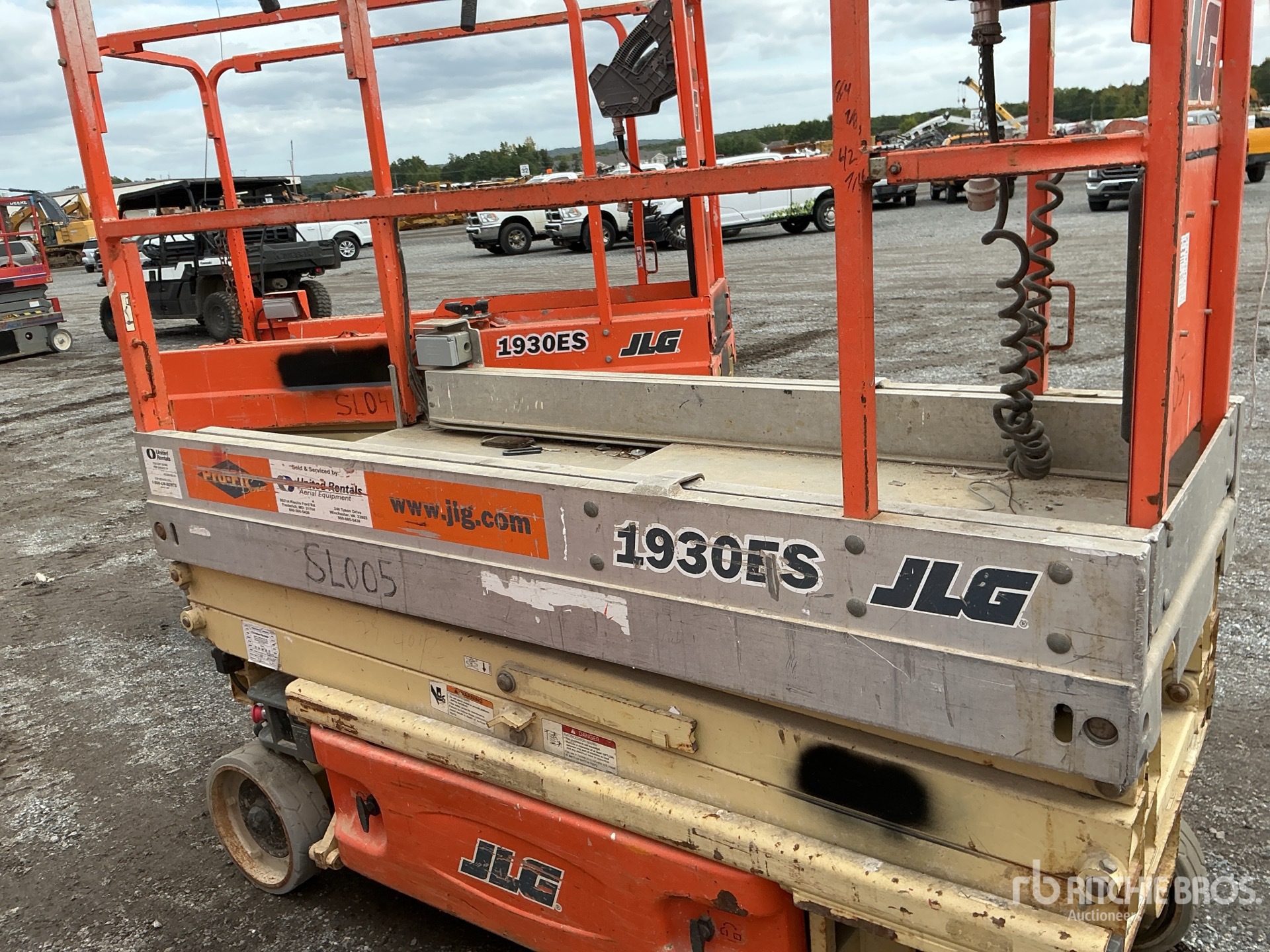 2007 JLG 1930ES
