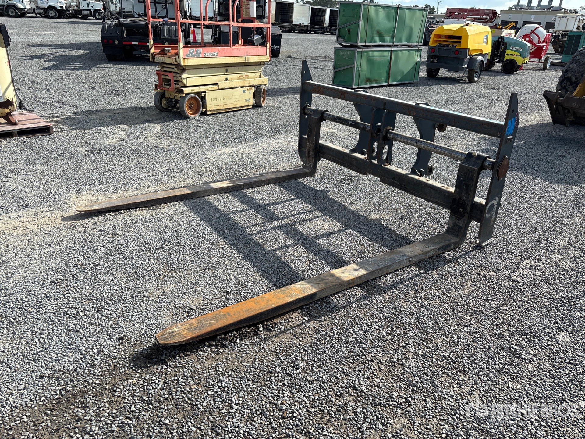 JRB Q/C - Fits Komatsu WA320
