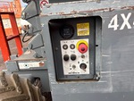 Poste de contrôle inférieur de base with