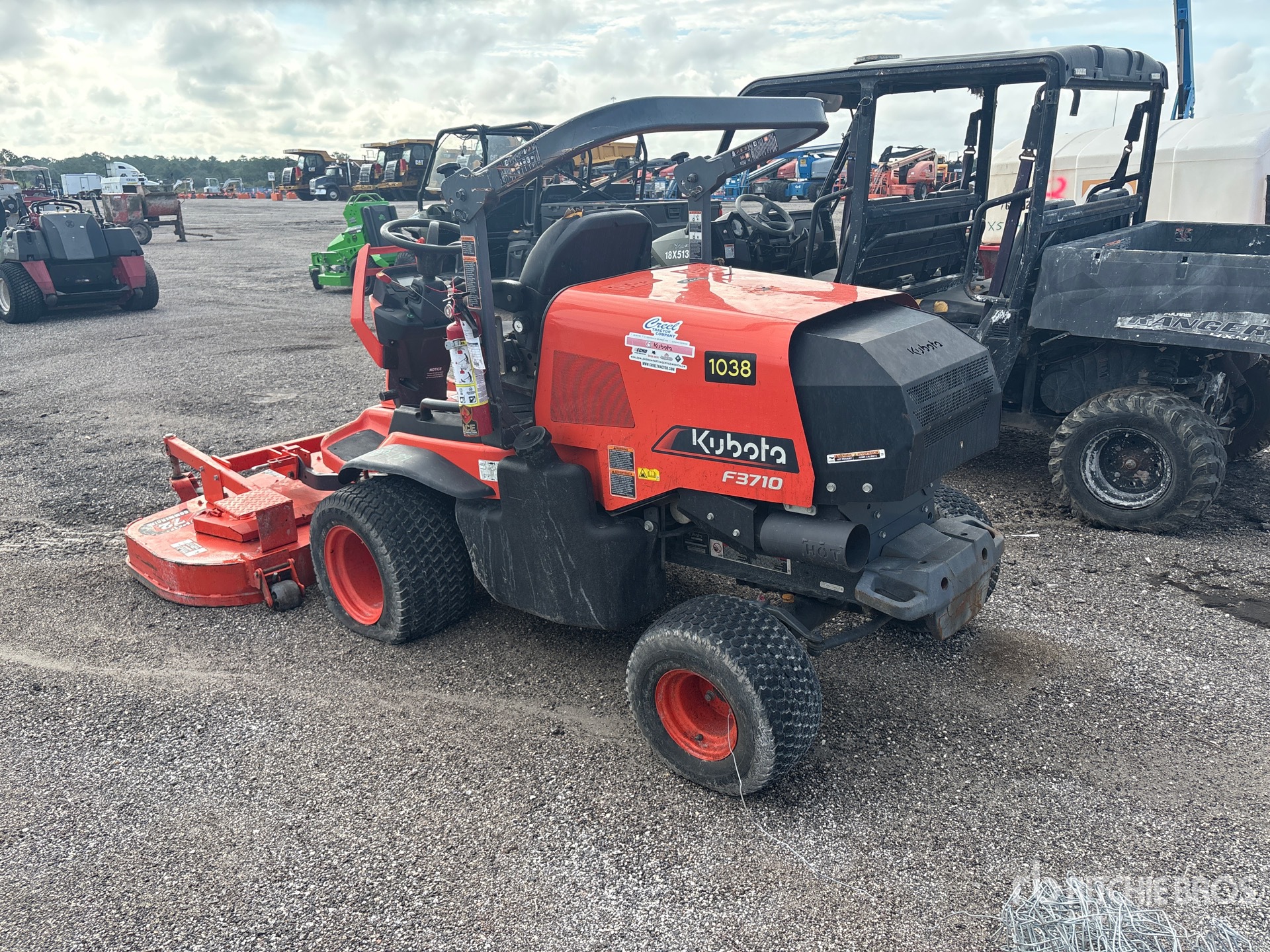 2023 Kubota KUF3710