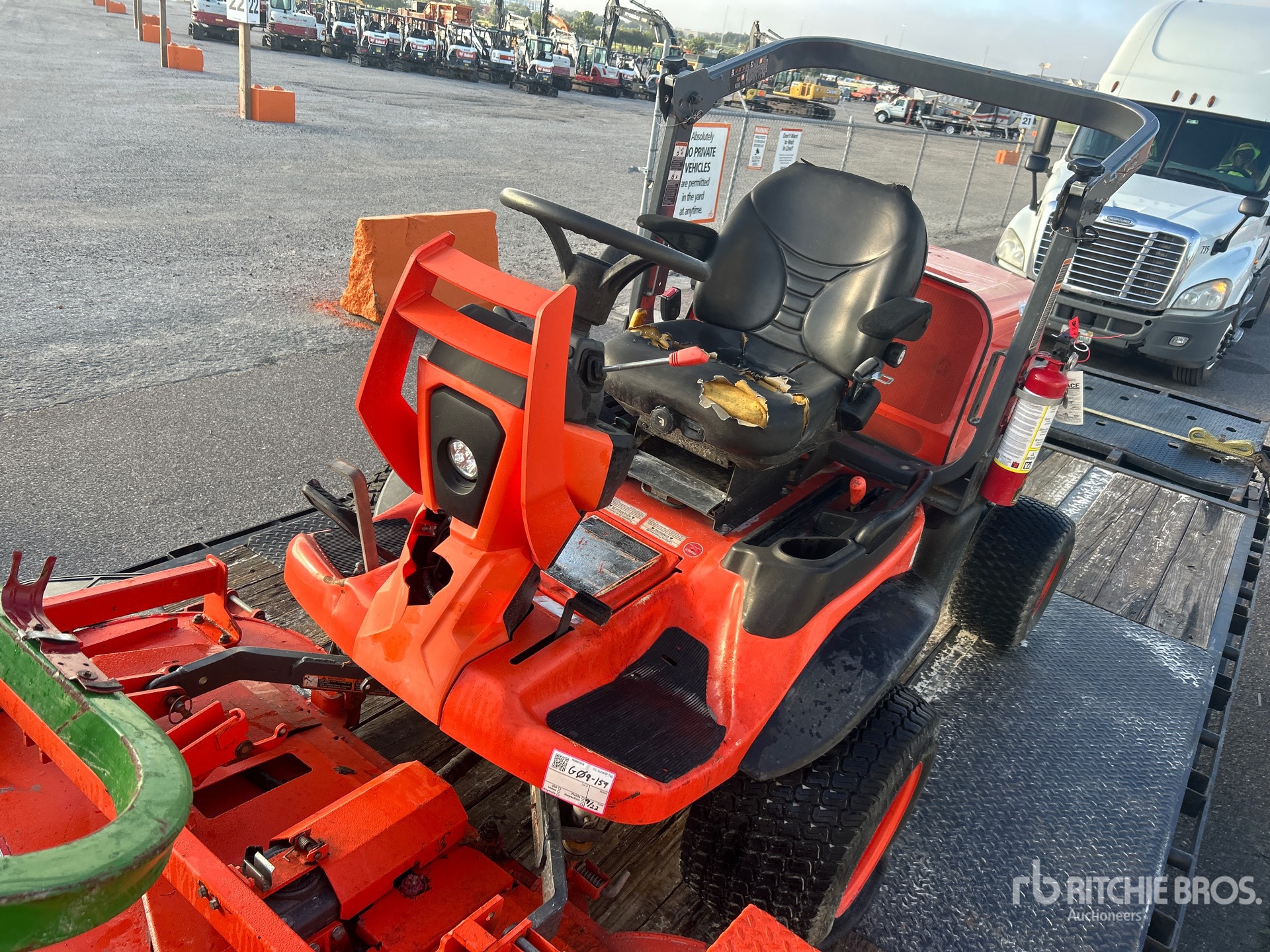 2023 Kubota KUF3710