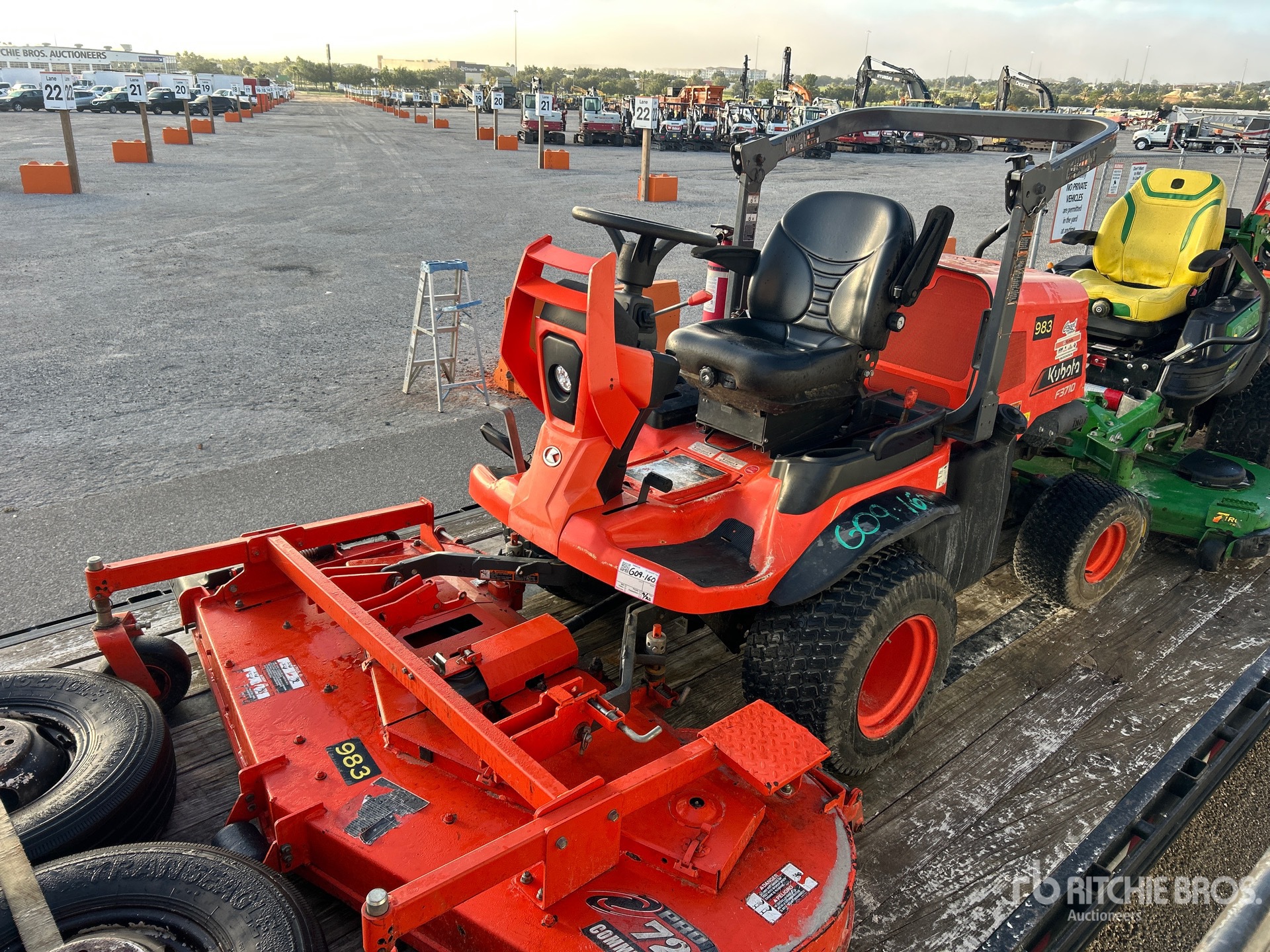 2023 Kubota KUF3710