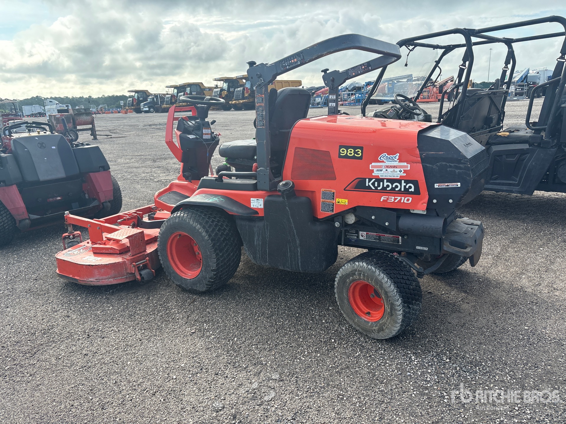 2023 Kubota KUF3710