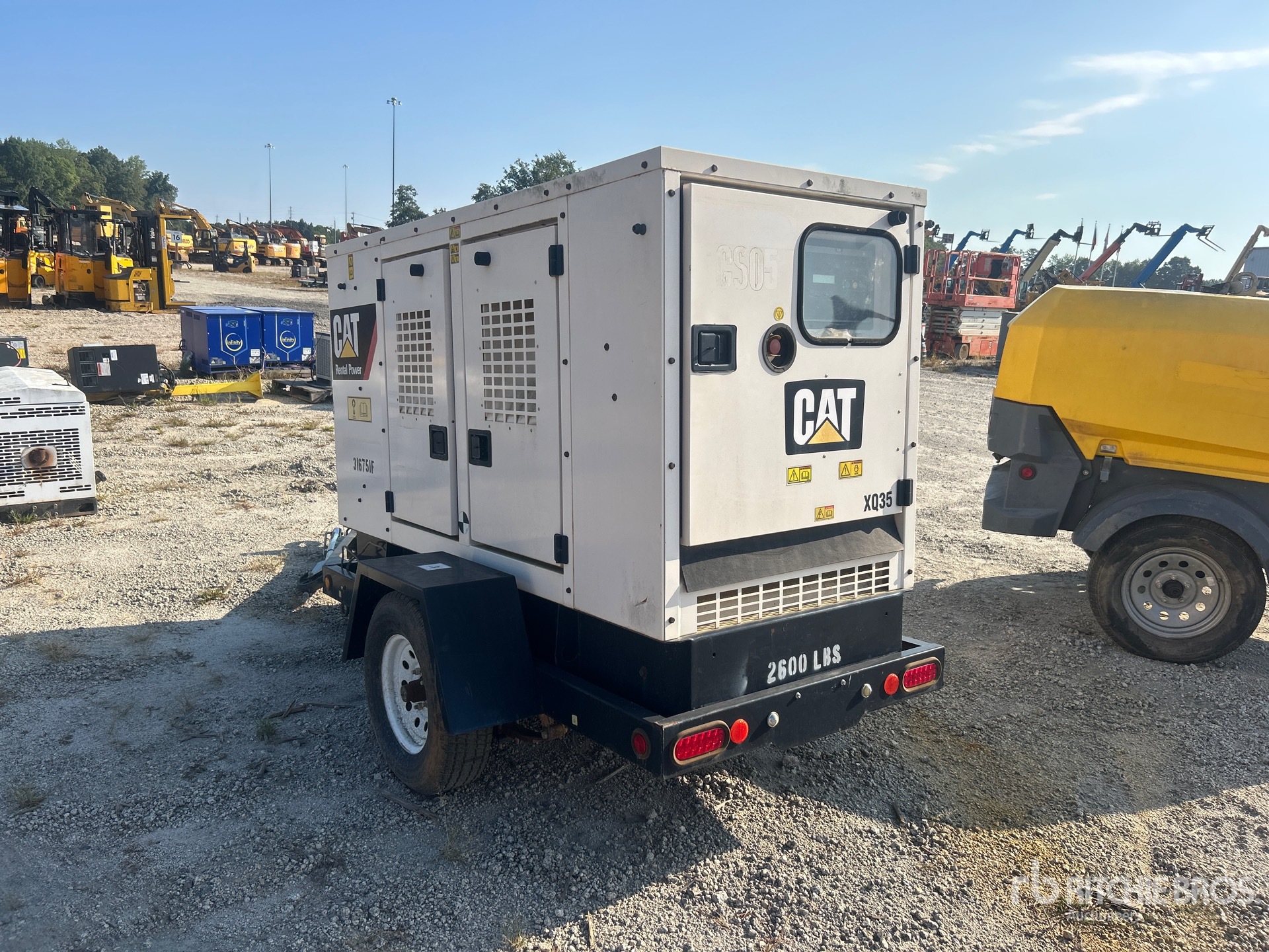 2015 Caterpillar XQ35