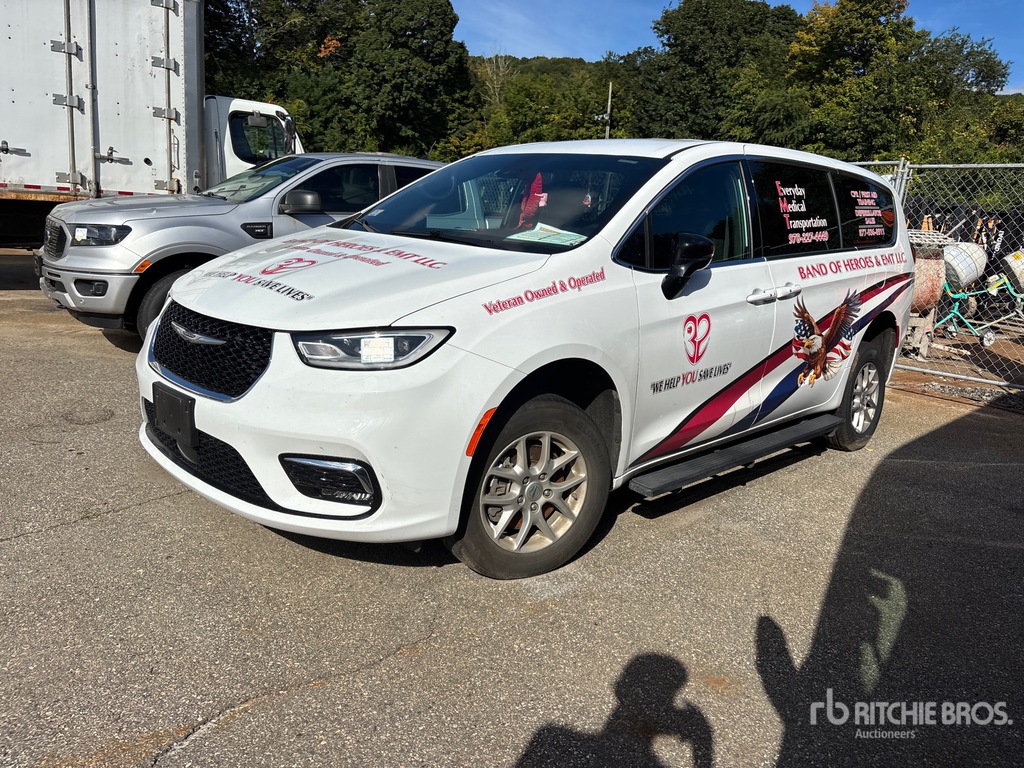 General Appearance with Featured Photo