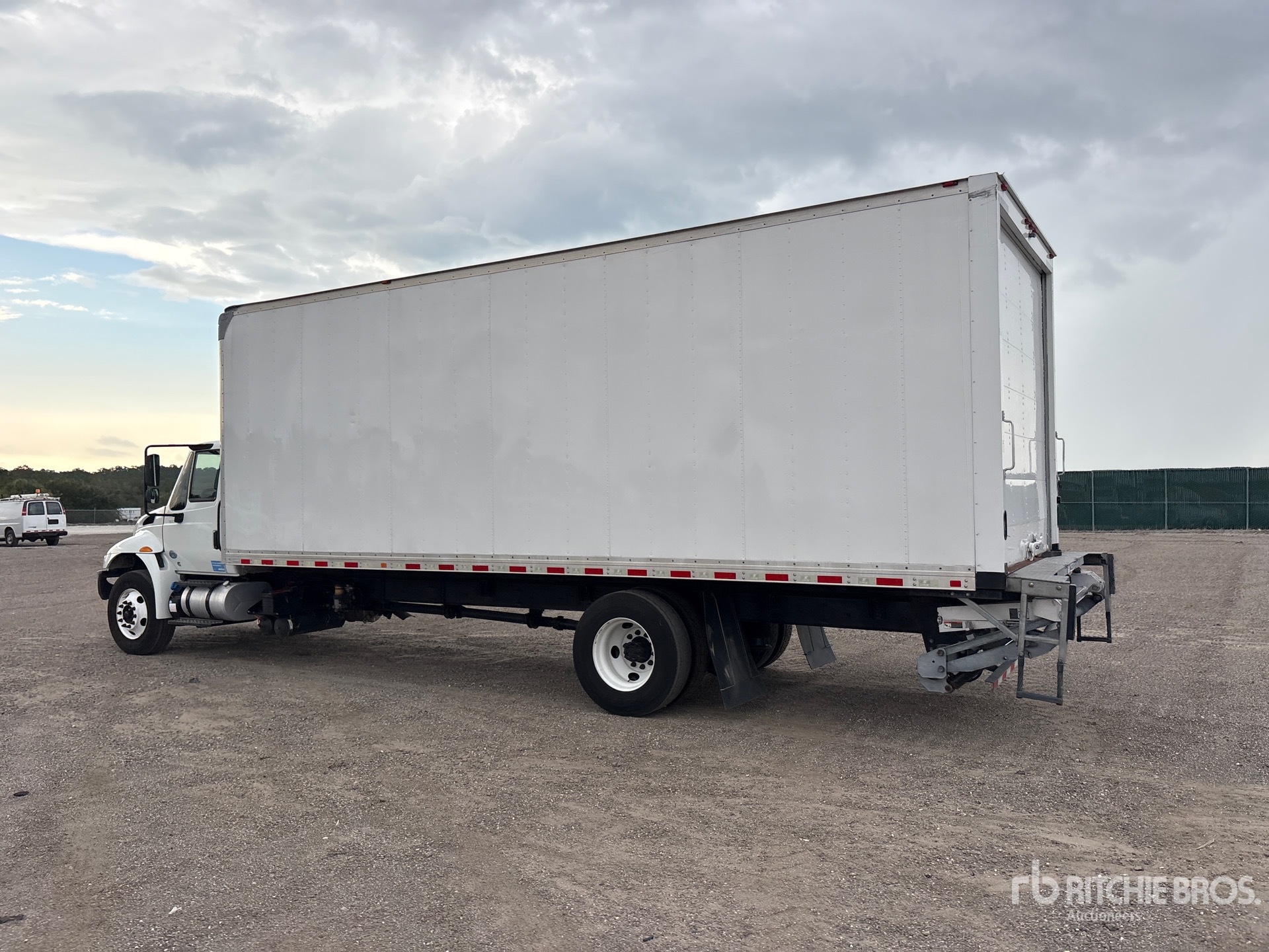 2019 International 4300
