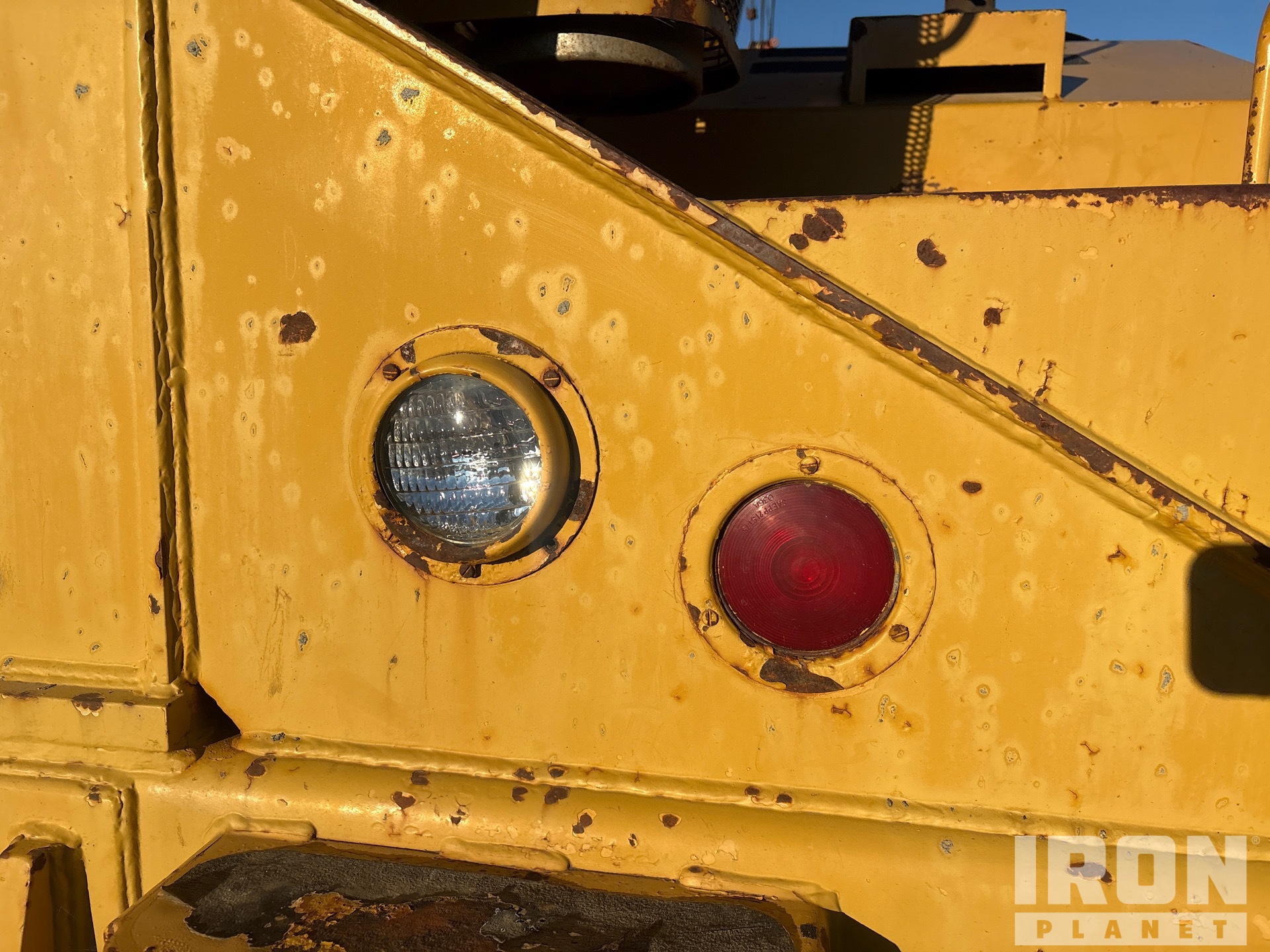 1980 Grove RT740