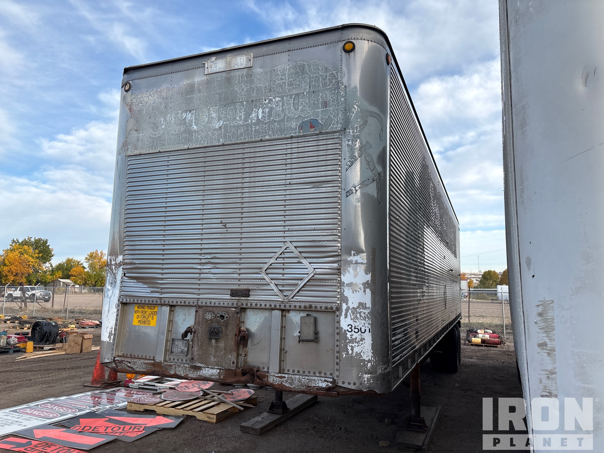Photo of Fruehauf SSVV6F235