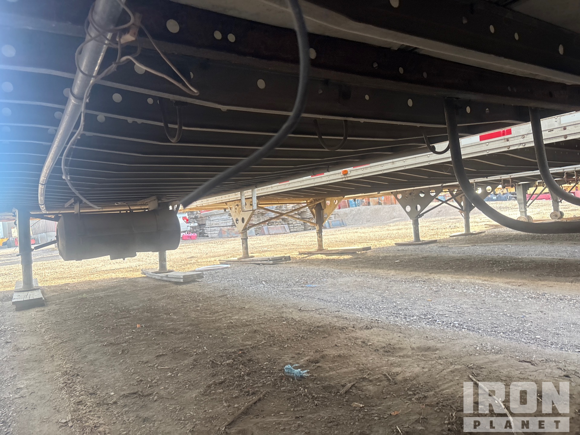 Utility 45 FT T/A