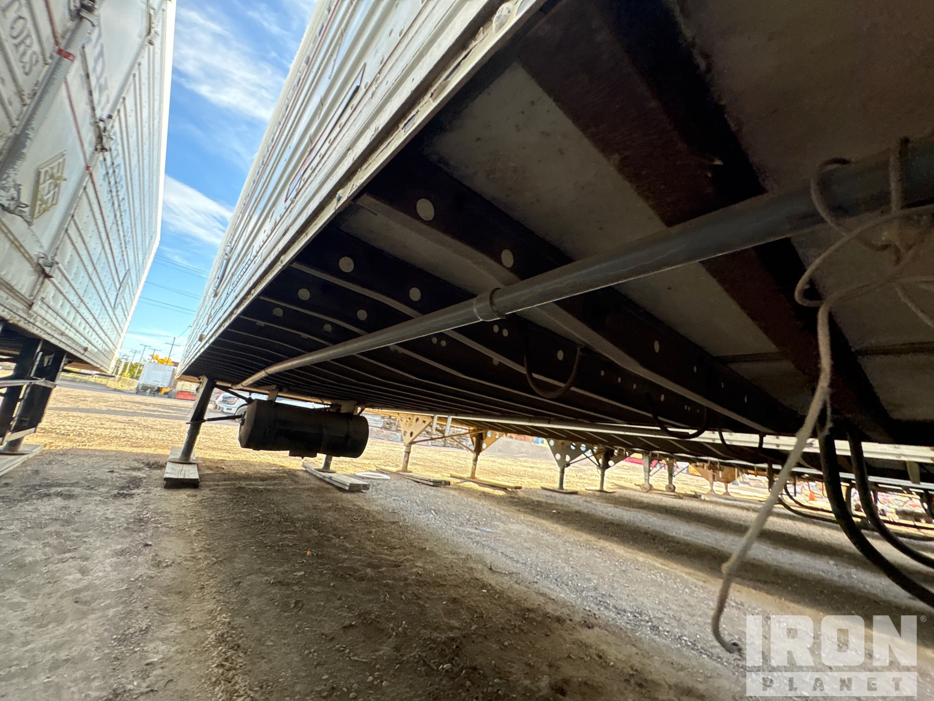 Utility 45 FT T/A