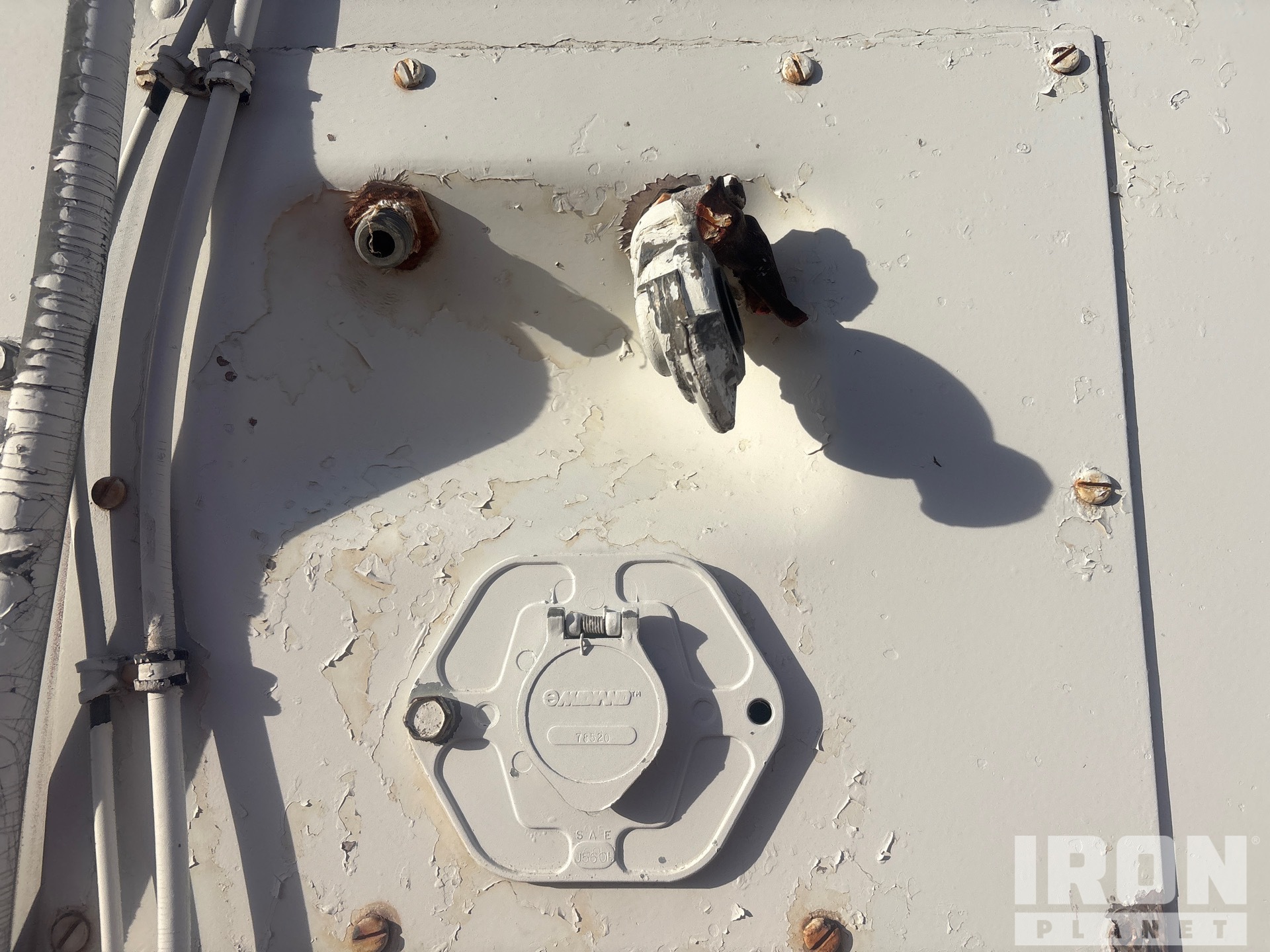 Utility 45 FT T/A