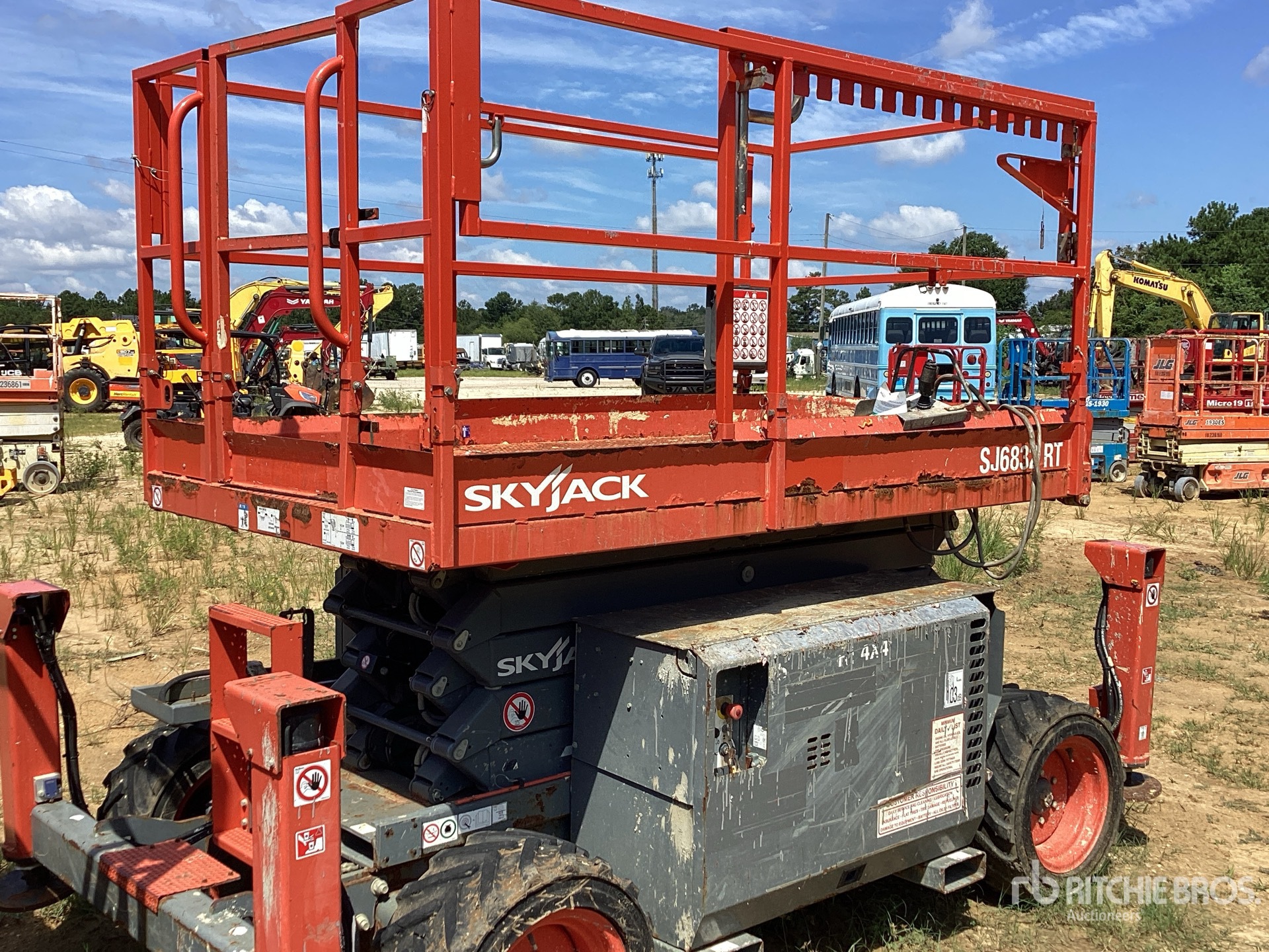 2018 Skyjack 6832RT