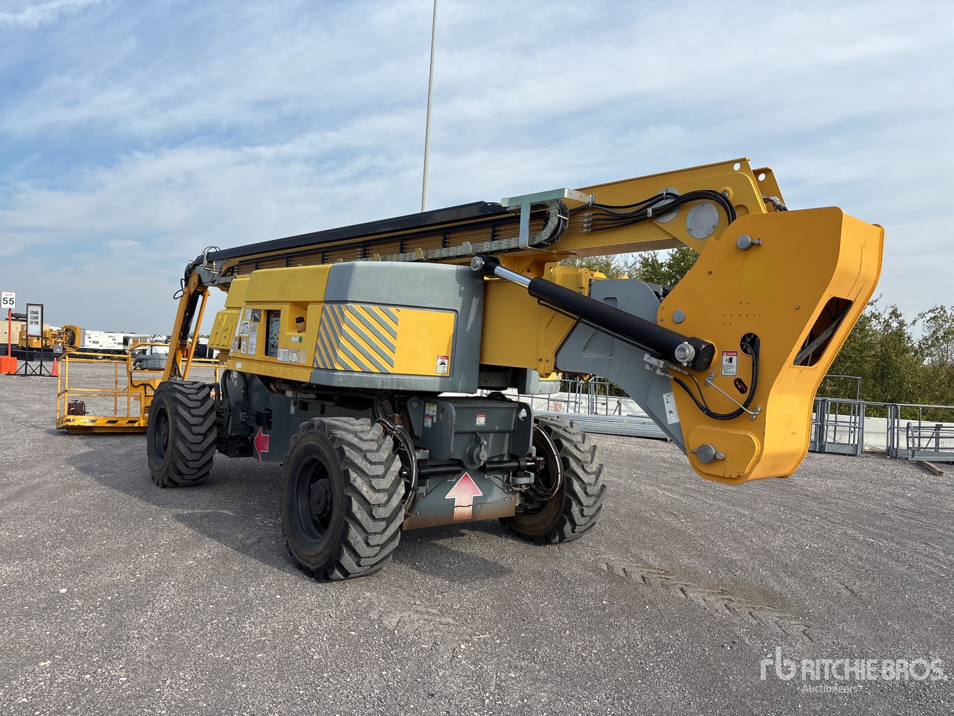 2015 Haulotte HA100JRT