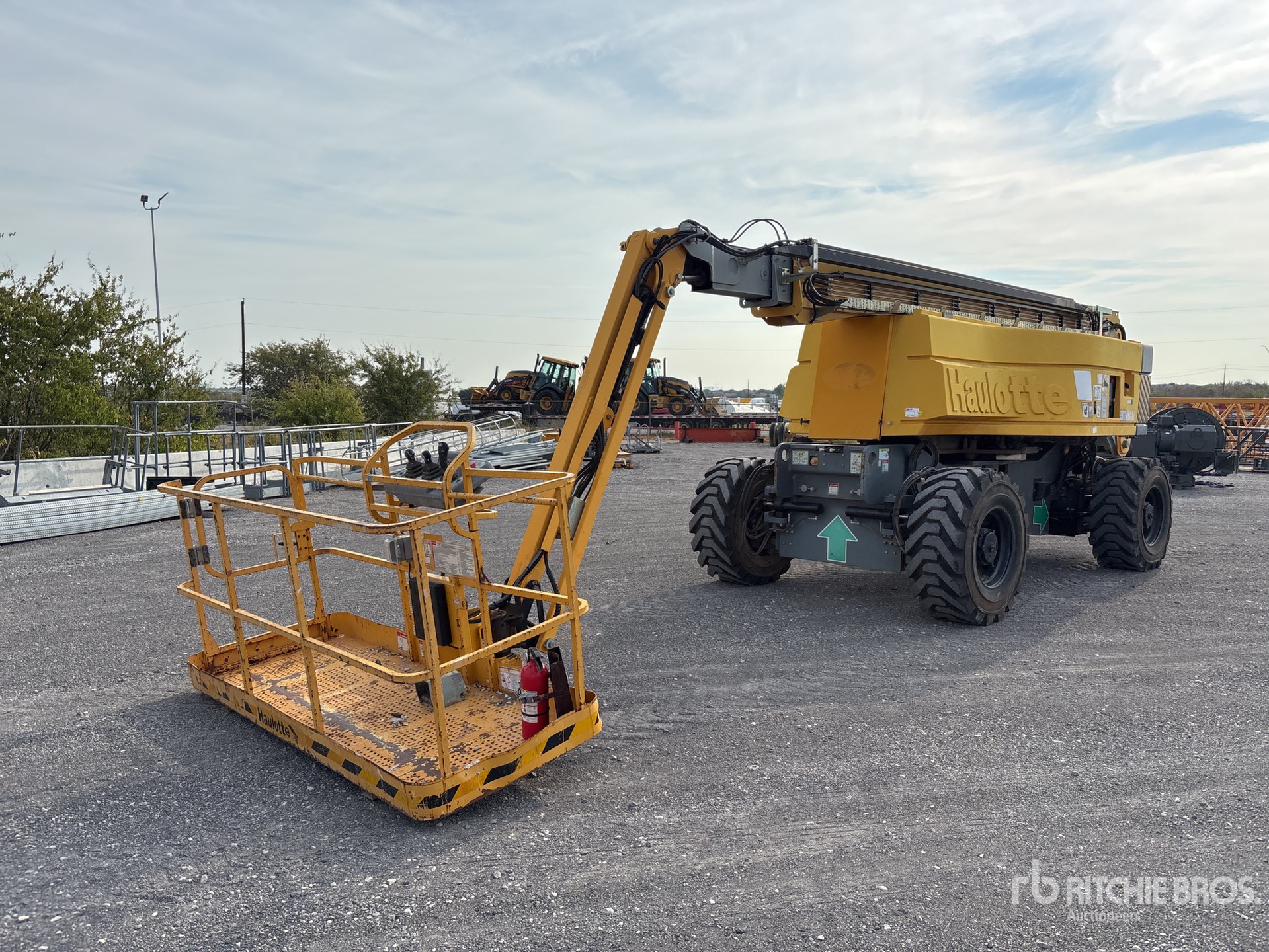Photo of 2015 Haulotte HA100JRT