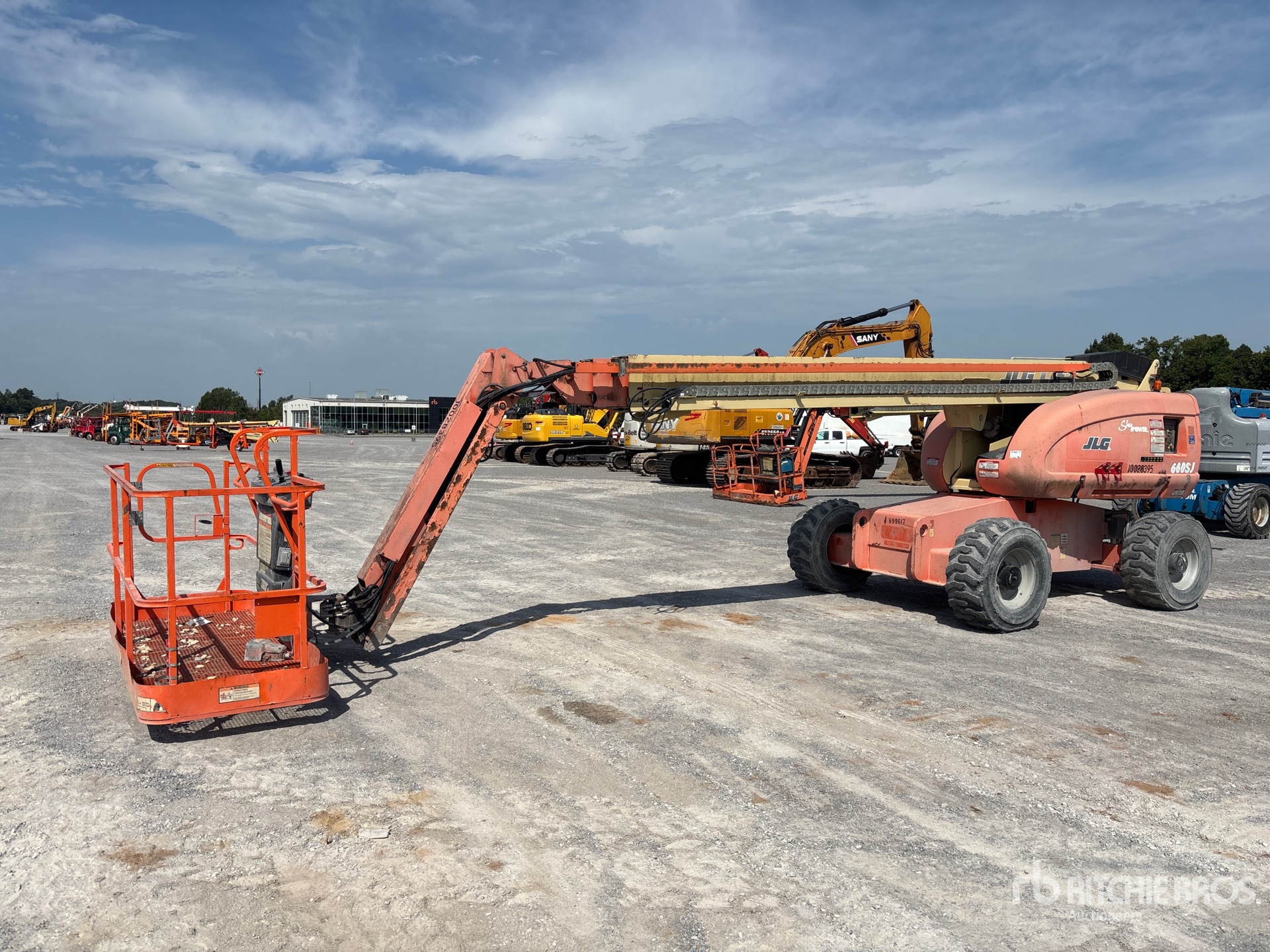 Photo of 2005 JLG 660SJ