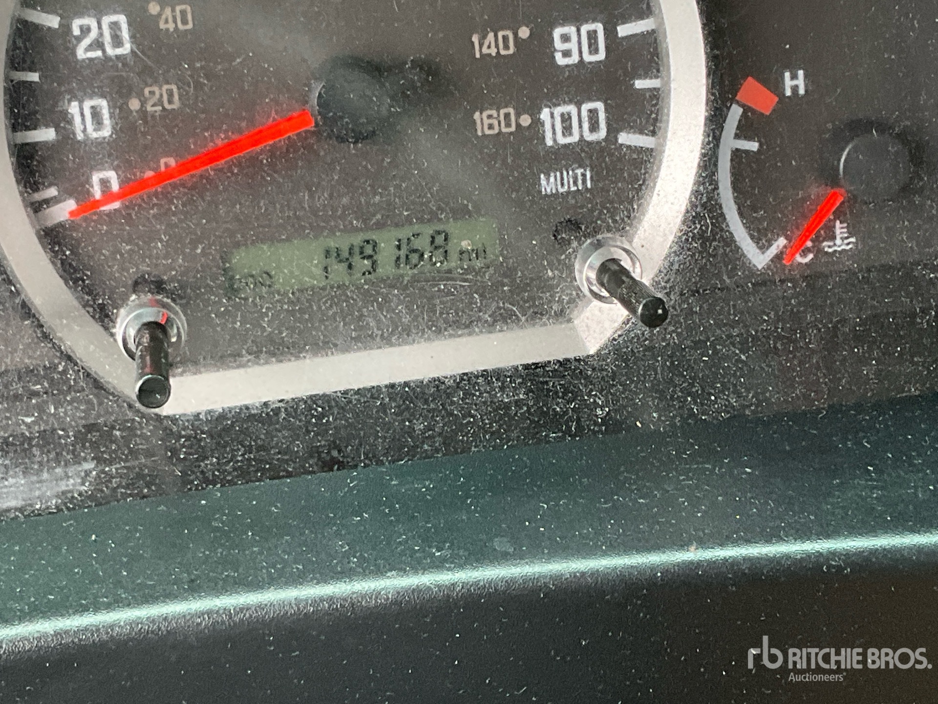 2023 Isuzu NRR