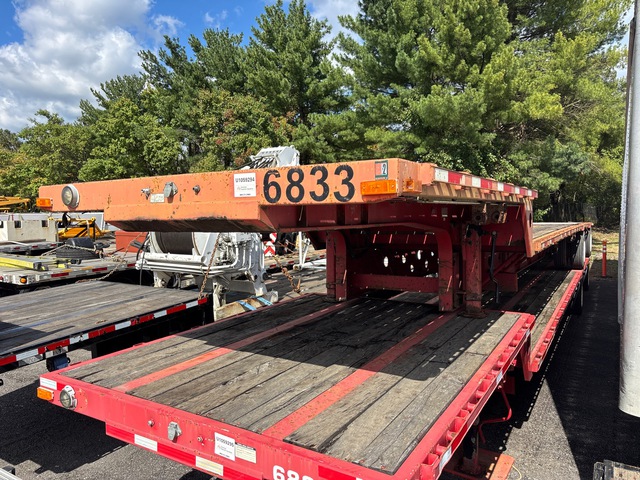 2008 Transcraft DTL-3000 48 ft T/A Step Deck Trailer