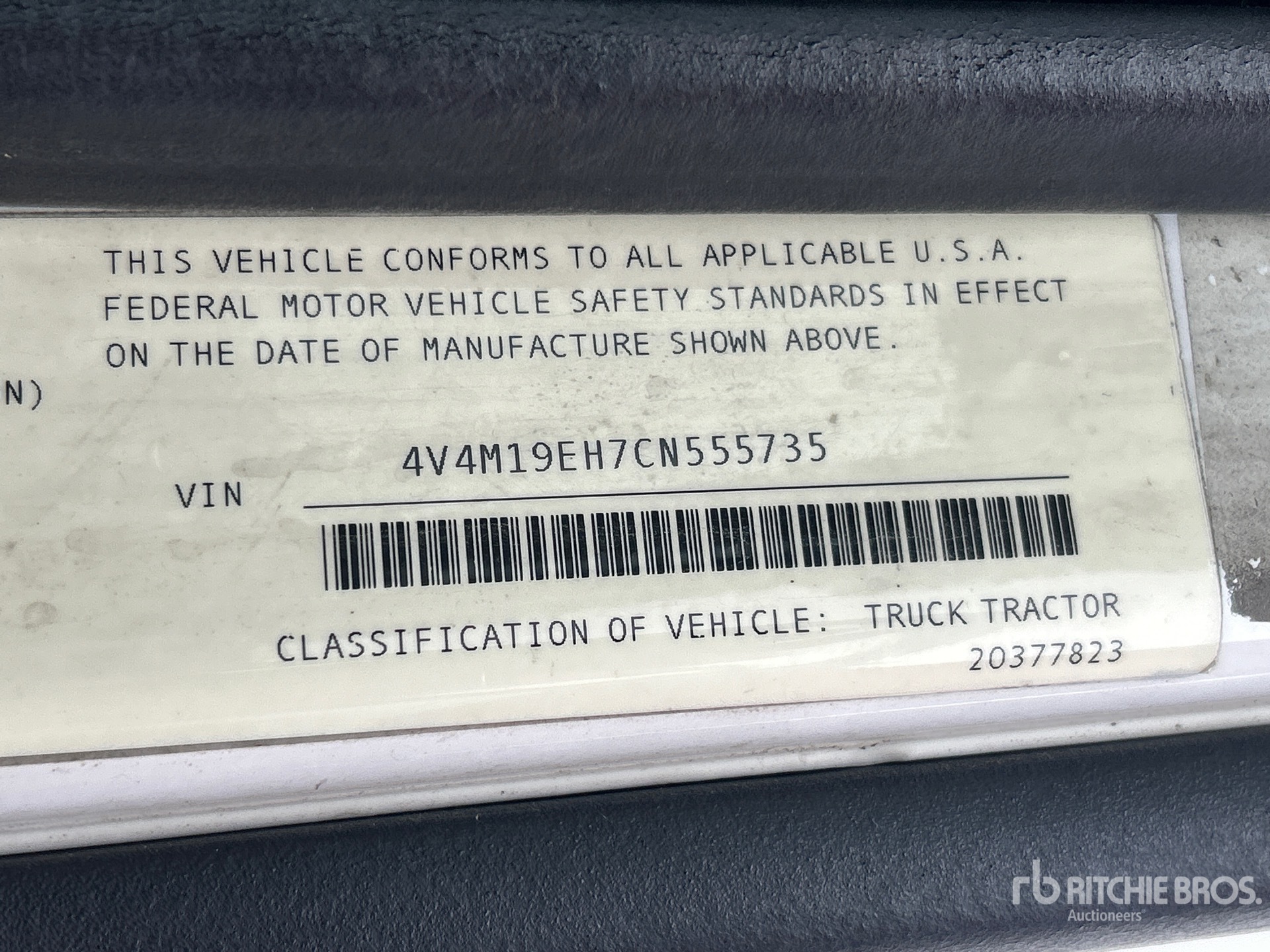 2012 Volvo VNM