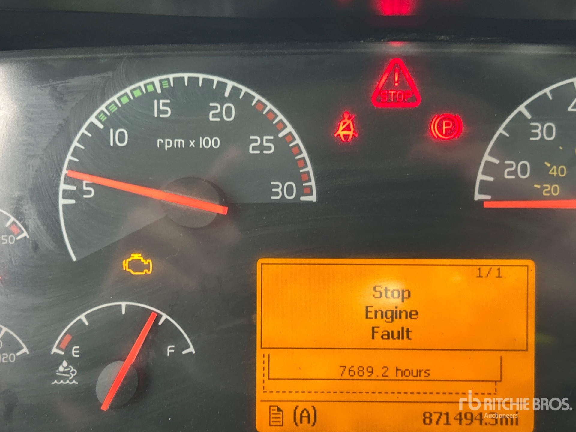 2012 Volvo VNM