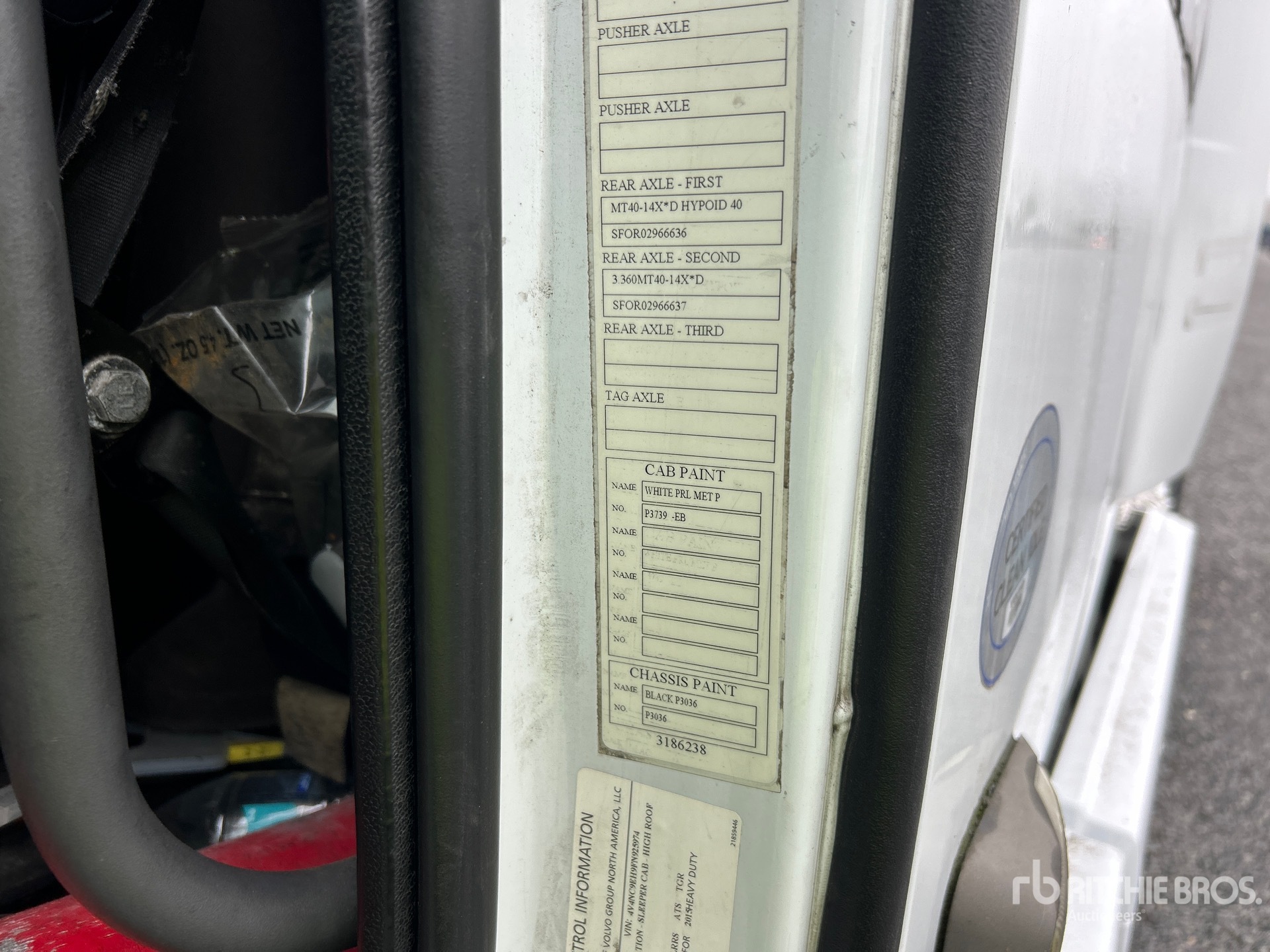 2015 Volvo VNL