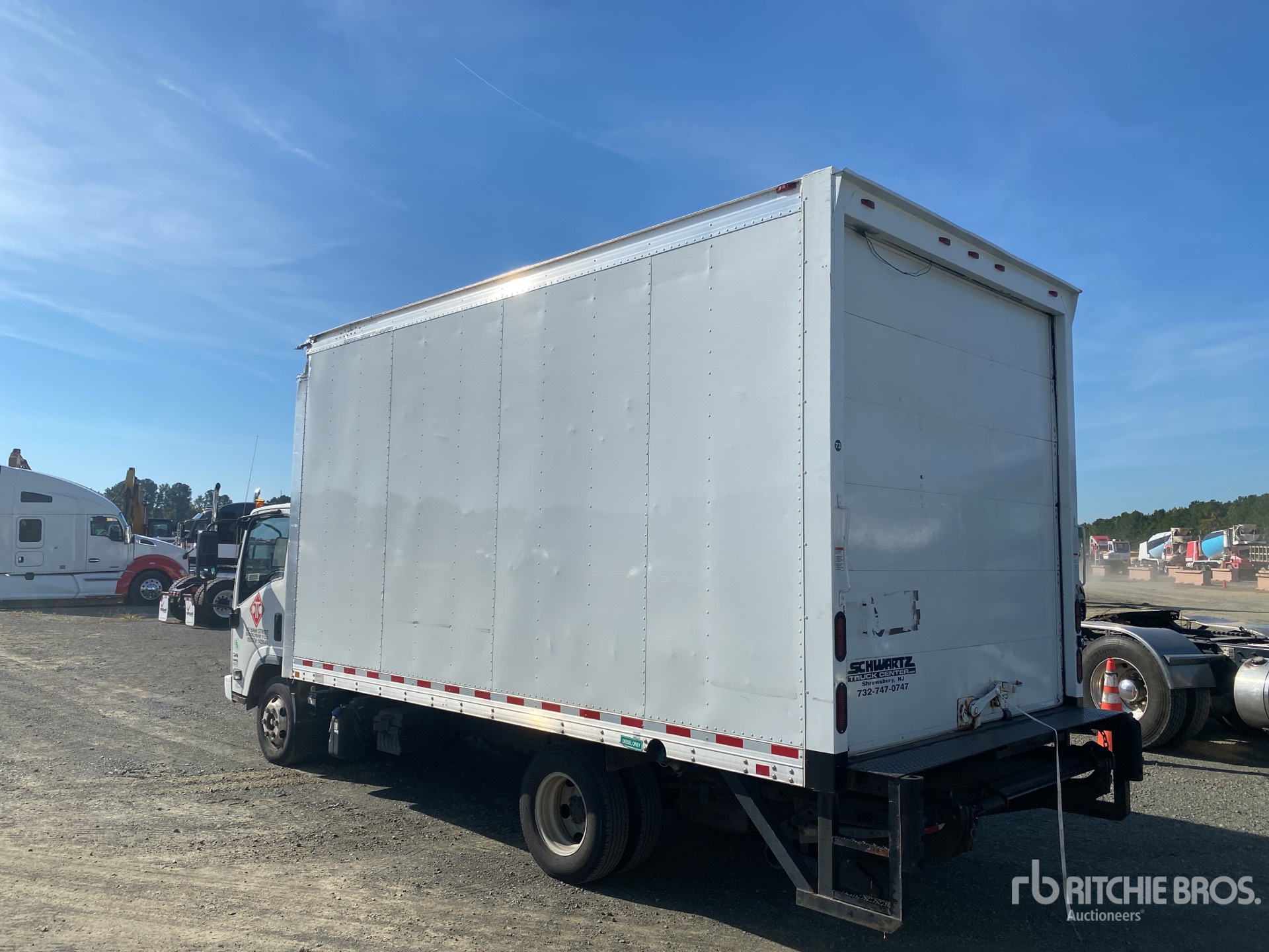2024 Hino S4