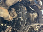 Underbody with Getriebe