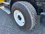Underbody with Right Steer Tire