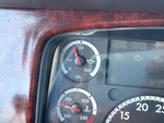 Cab with Oil Pressure