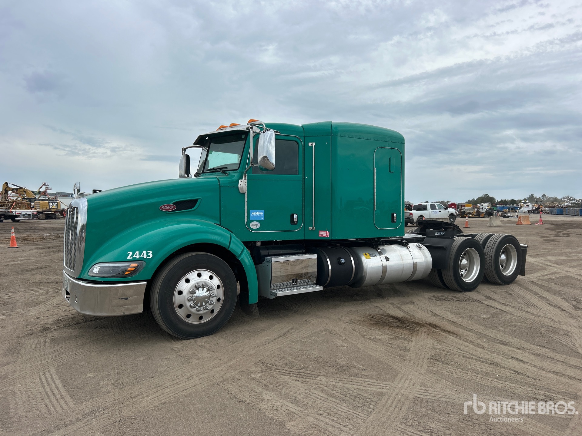 Photo of 2016 Peterbilt 386