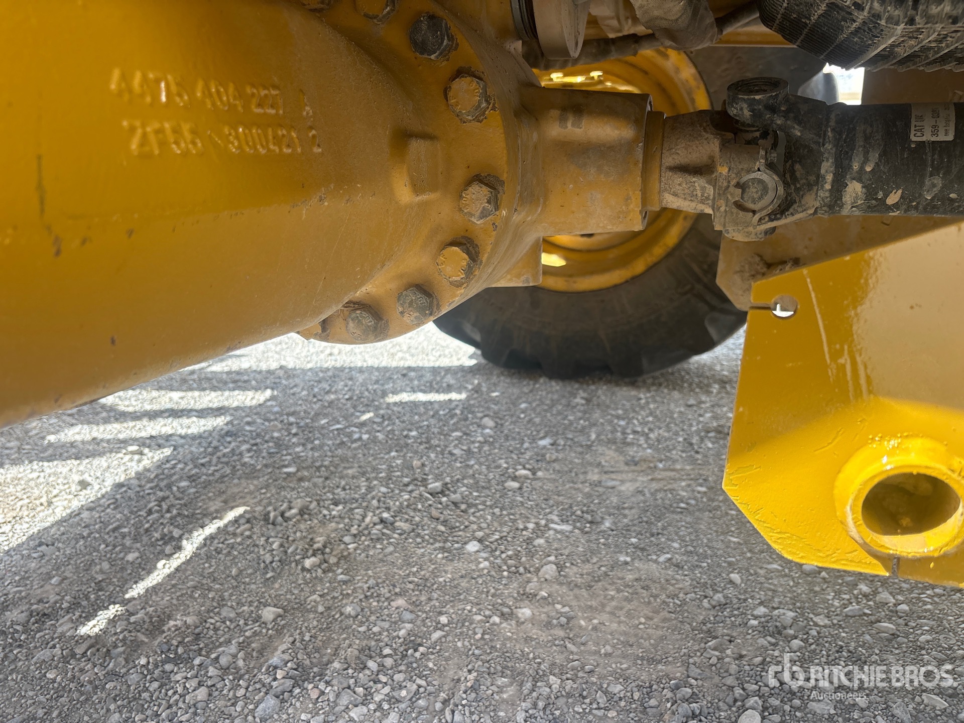 2021 Caterpillar 415 IL