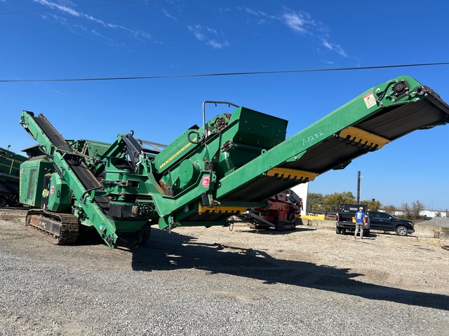 McCloskey I34R Closed Circuit Impact Crusher