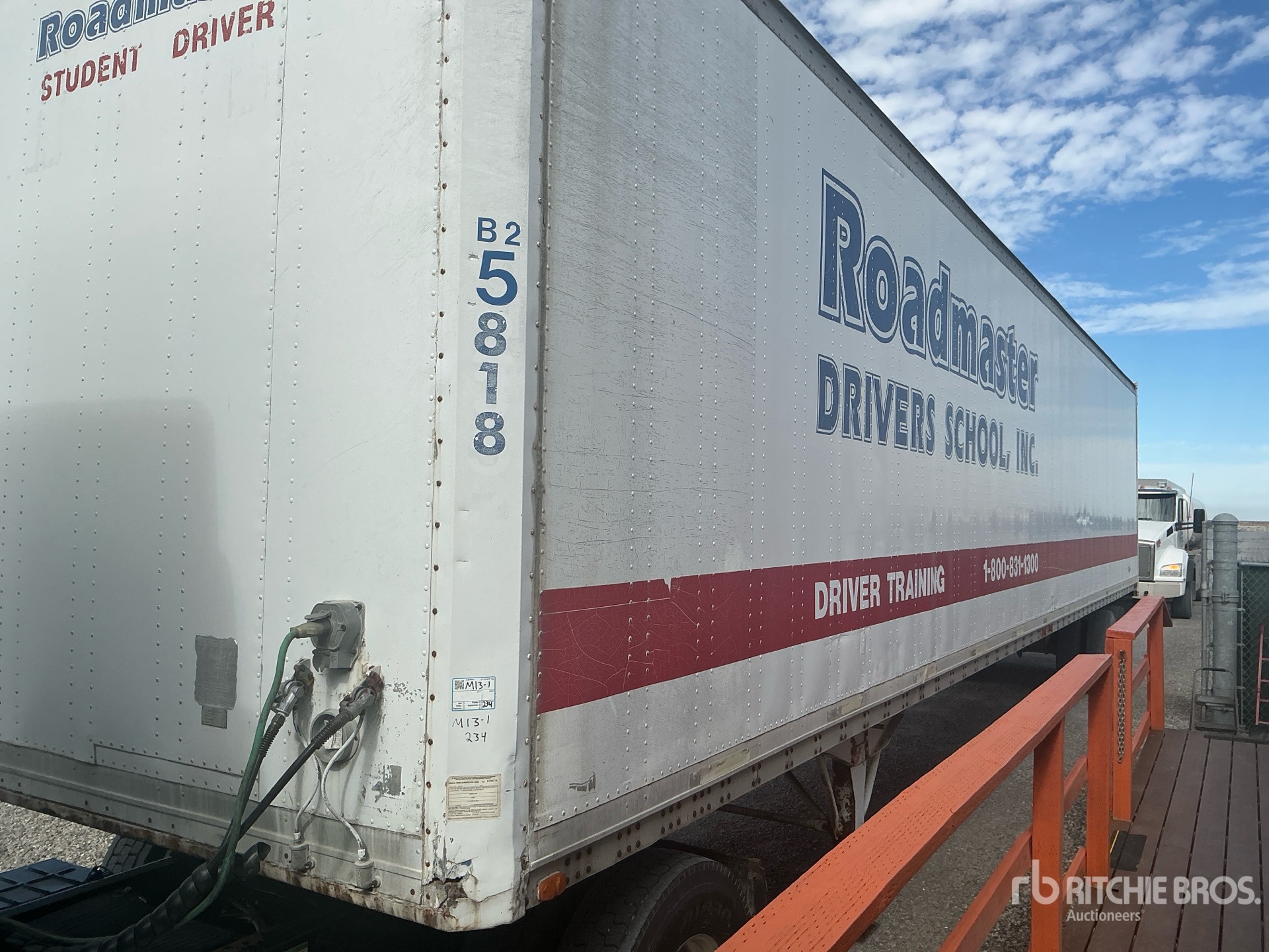 1984 Miller 45 ft x 102 in T/A
