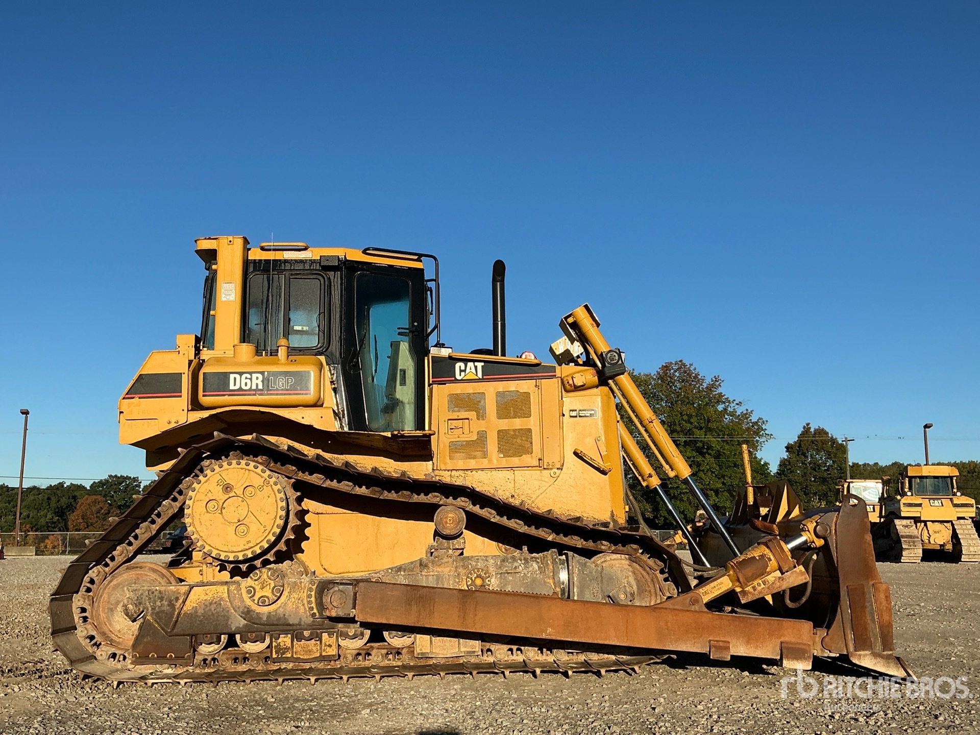 2005 Caterpillar D6R LGP