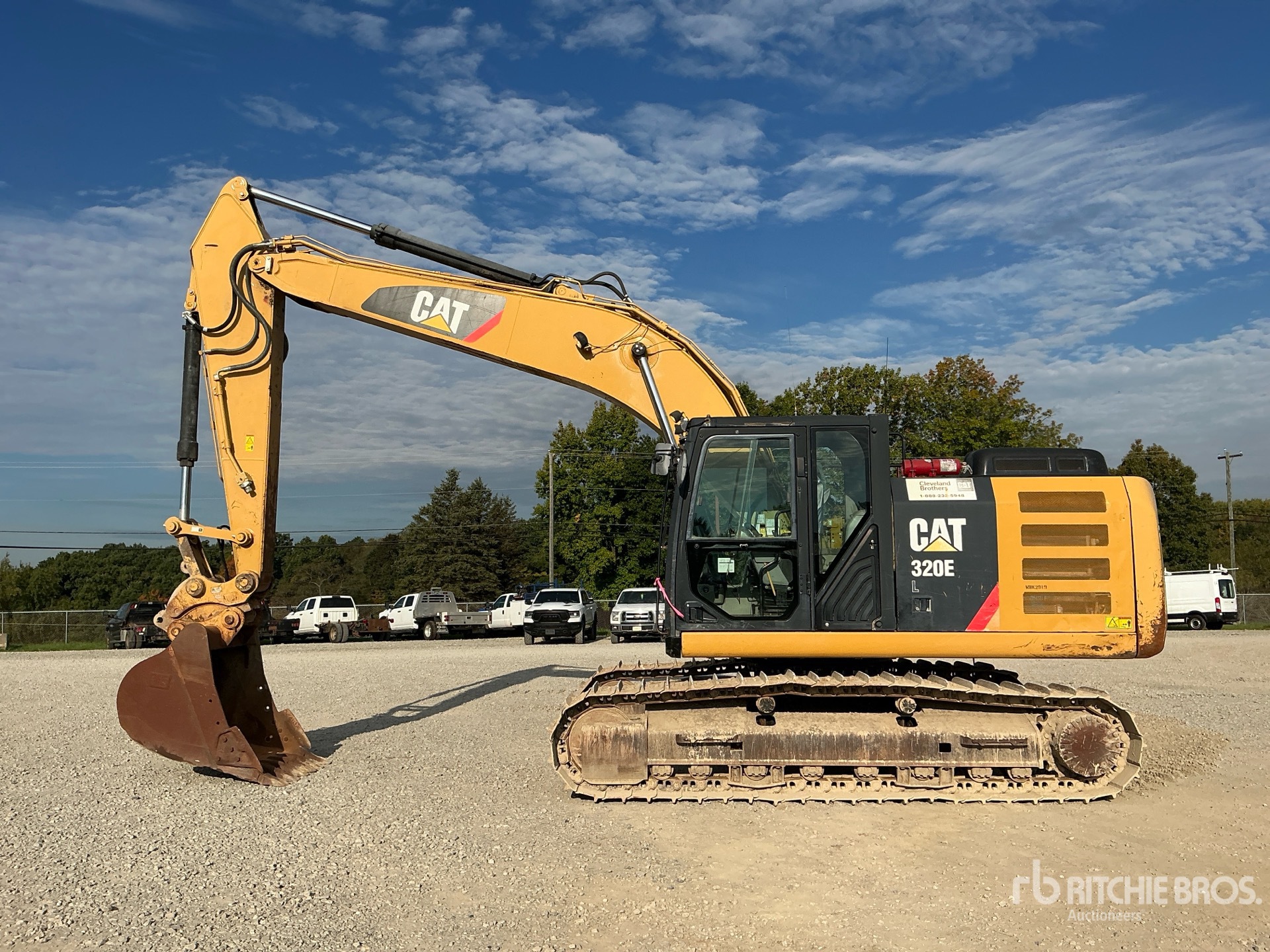 2014 Caterpillar 320E L