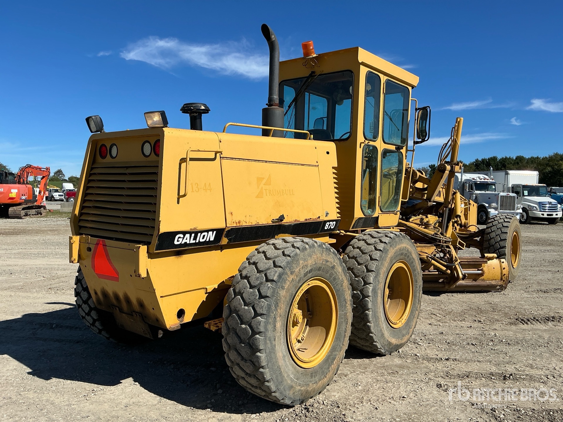 1995 Galion 870