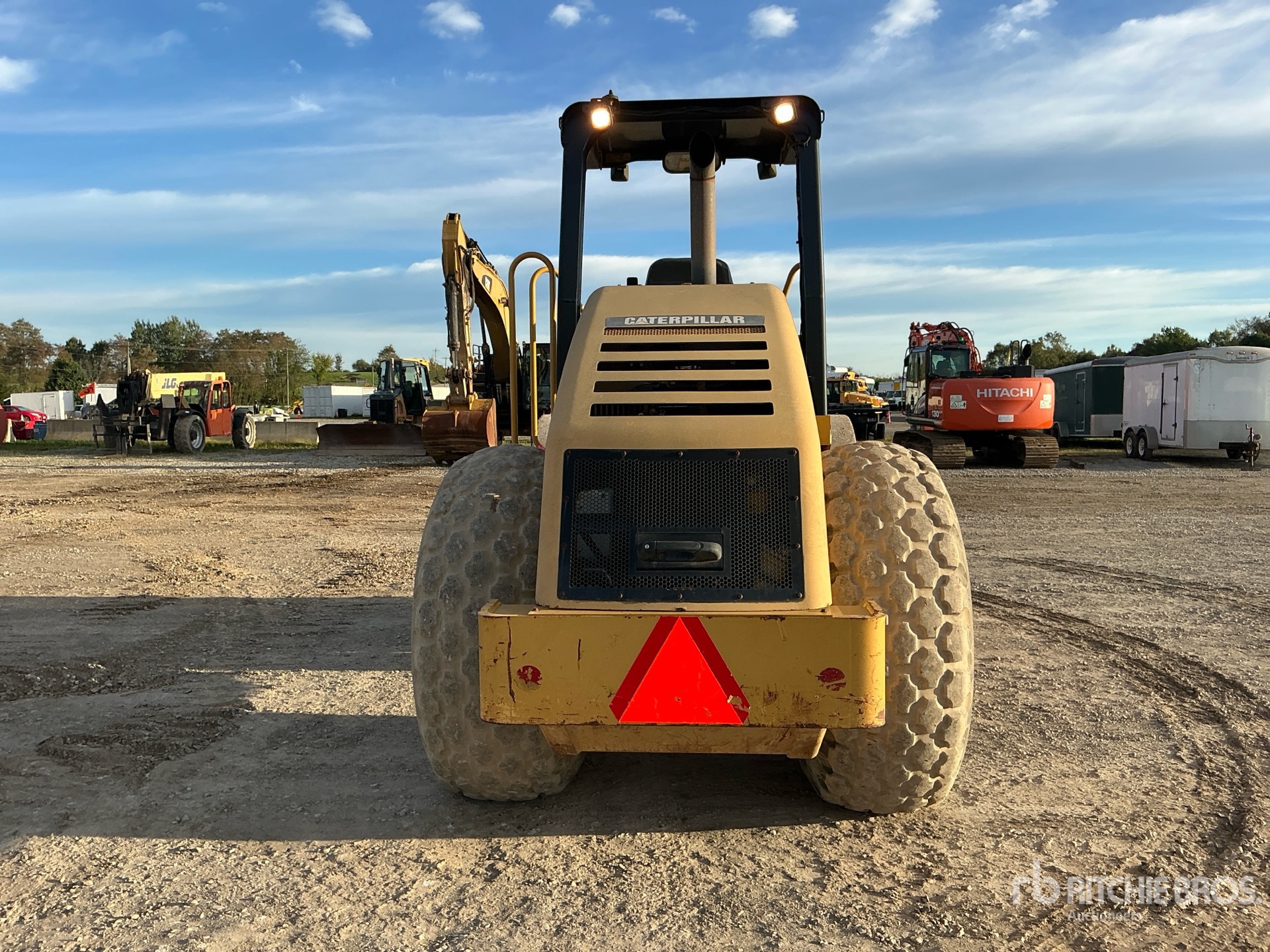 2008 Caterpillar CS54