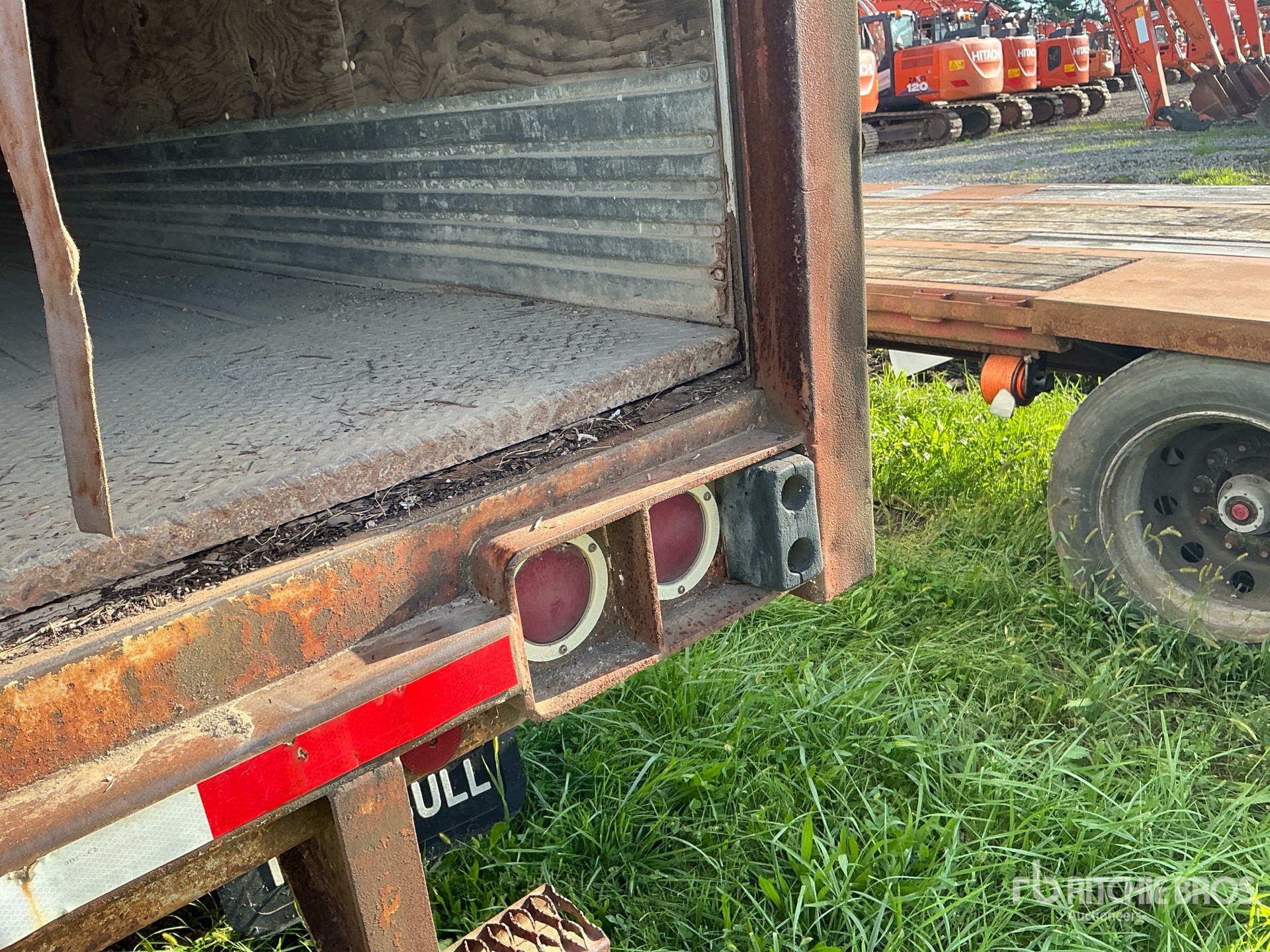 1988 Great Dane 45 FT X 96 IN T/A