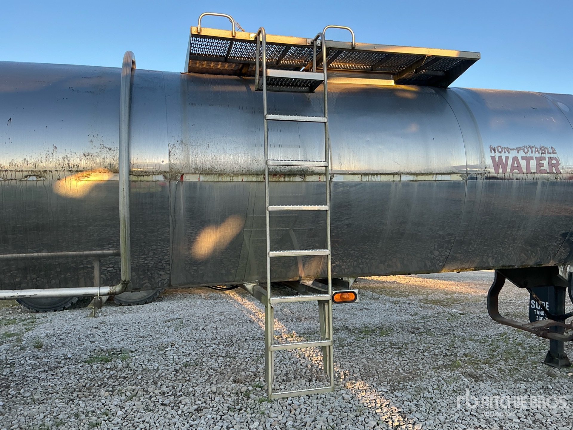 1986 Brenner 6200 gal T/A