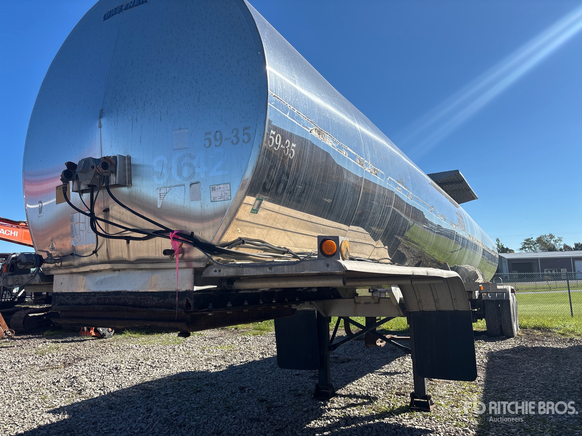 1986 Brenner 6200 gal T/A