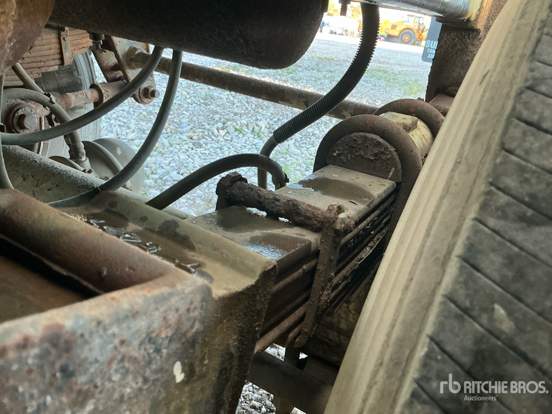 1986 Brenner 6200 gal T/A