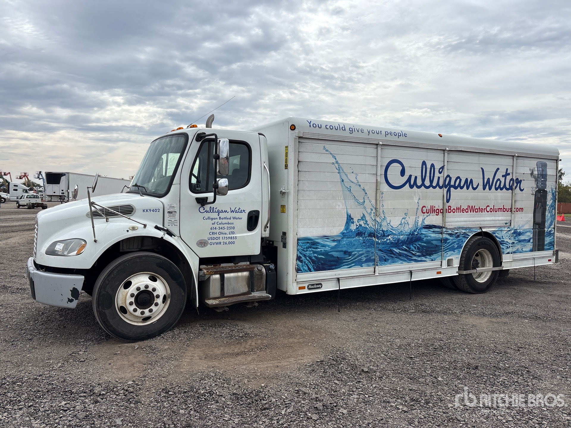 2019 Freightliner M2 106