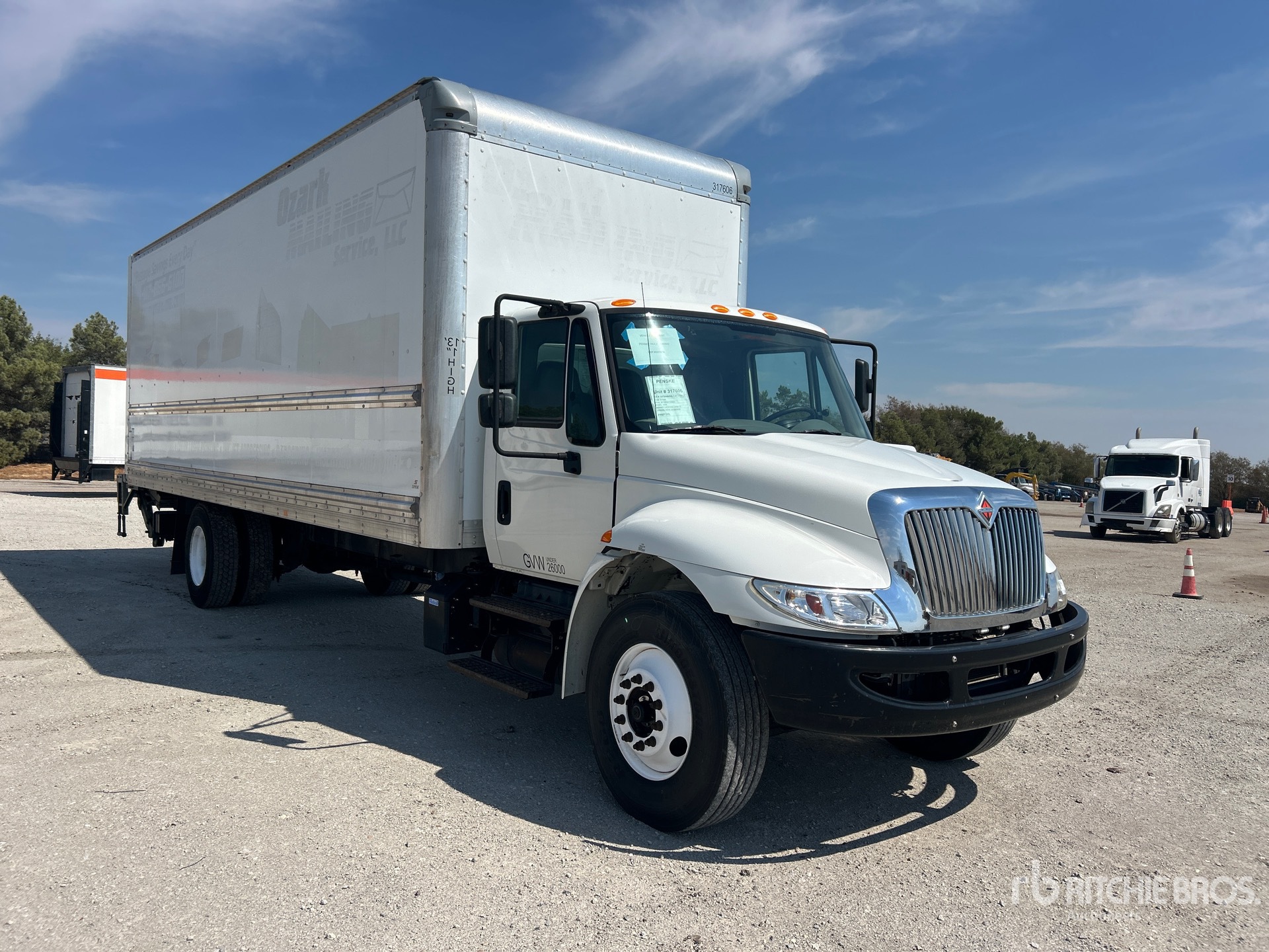 2018 International 4300