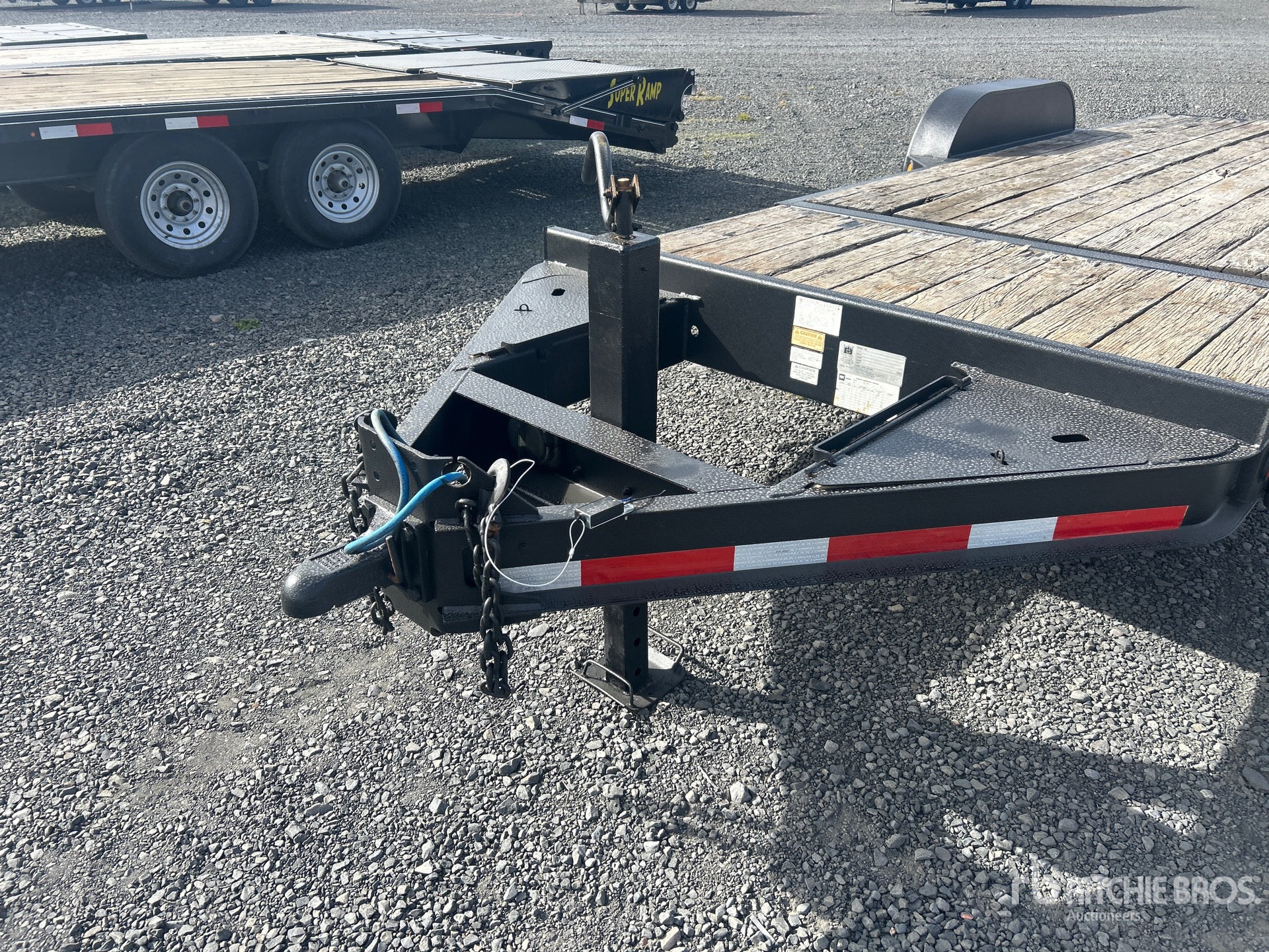 2012 Trail King TKT12U