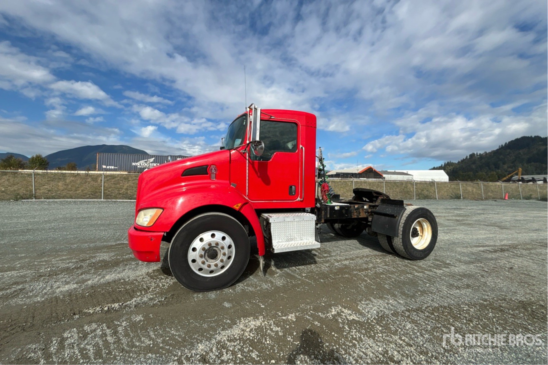 2010 Kenworth T370