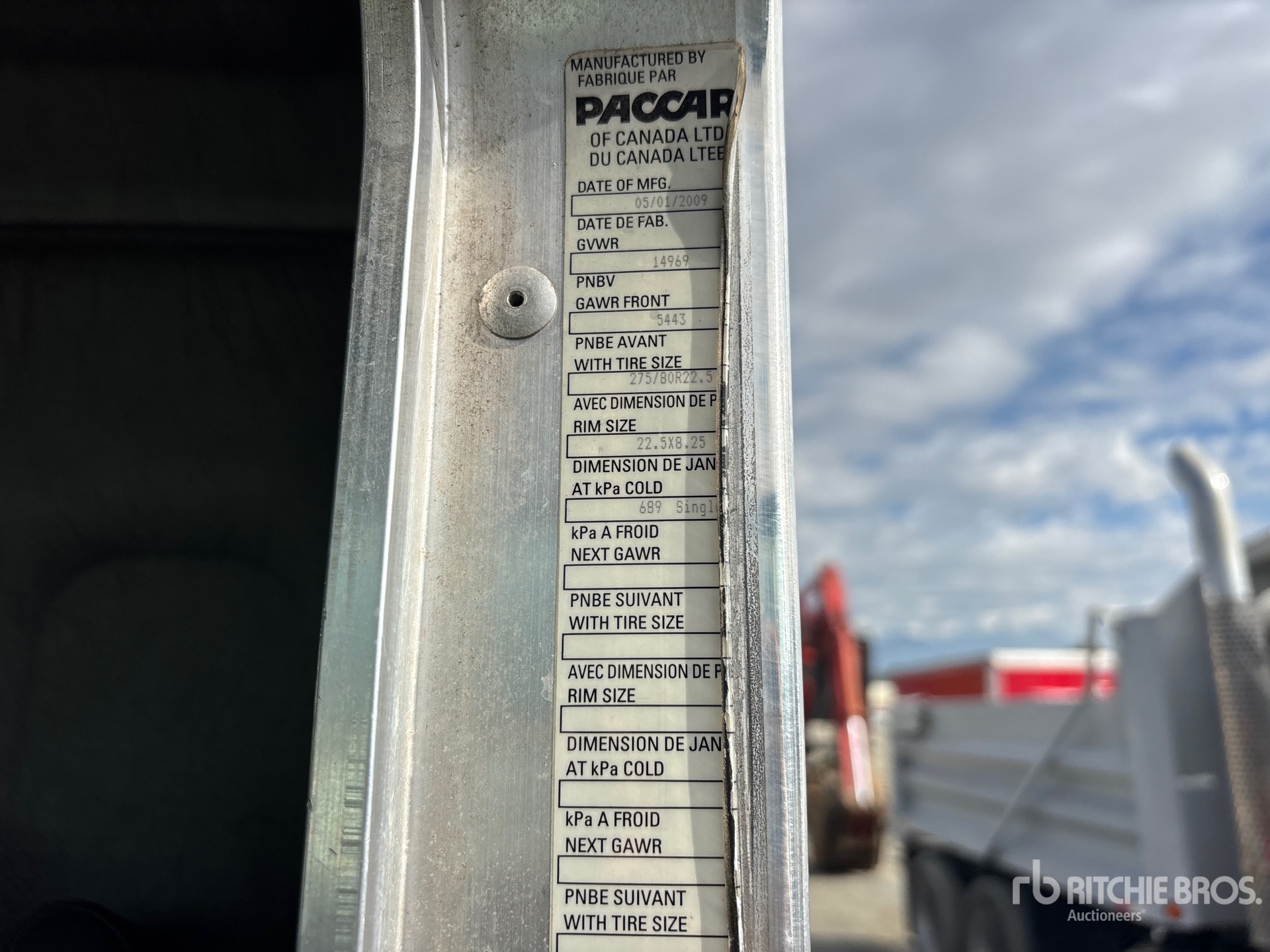 2010 Kenworth T370