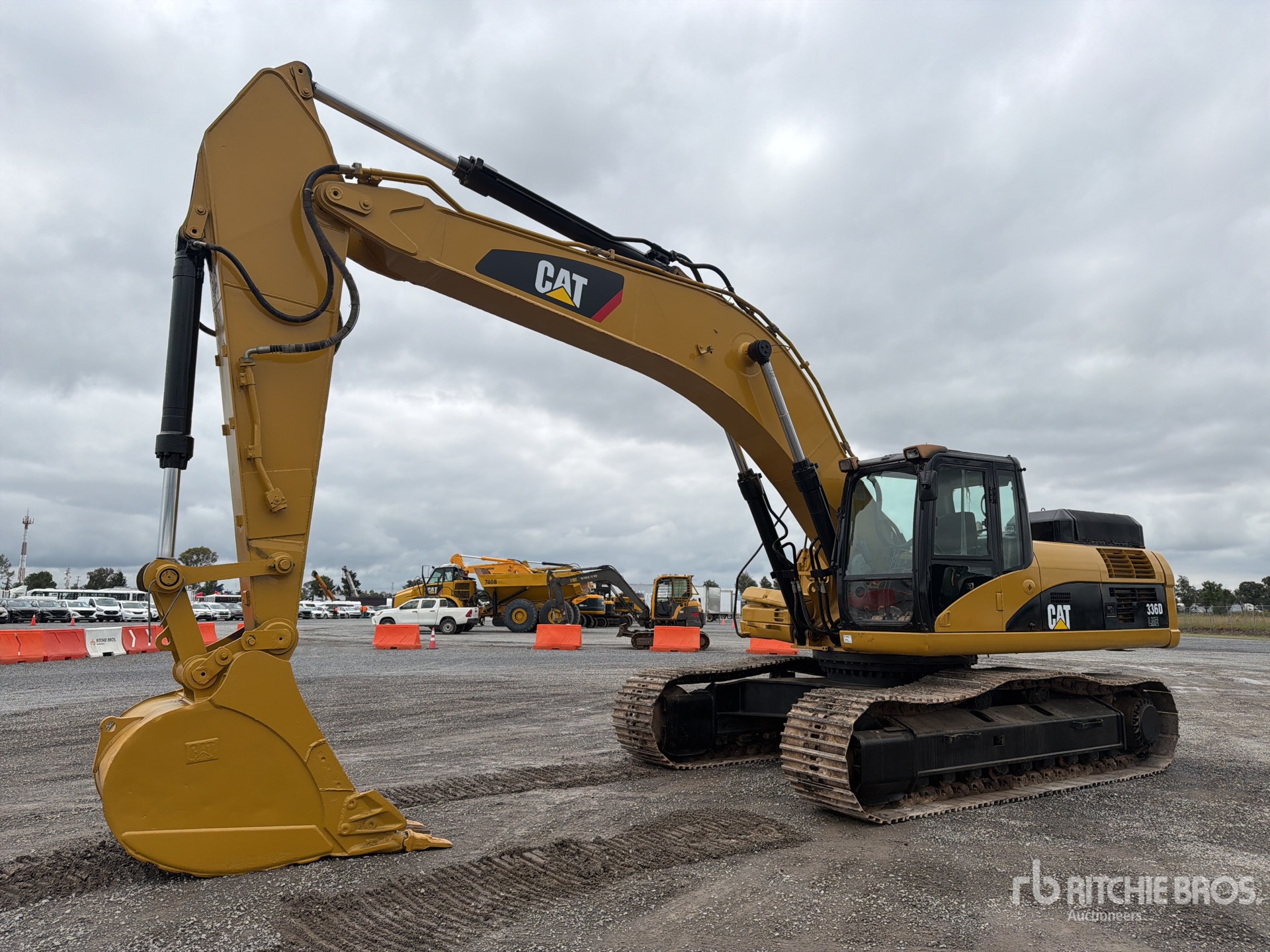 2010 Caterpillar 336DL