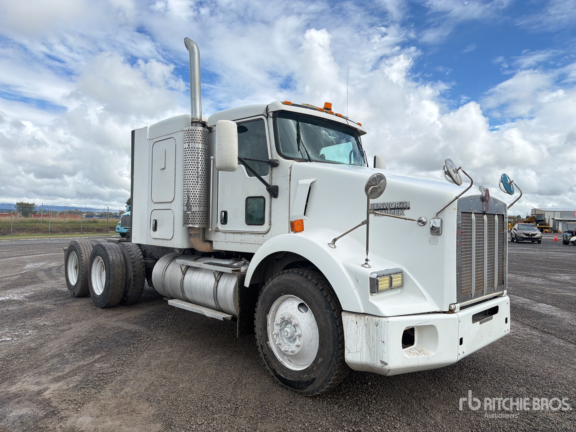 2013 Kenworth T800B