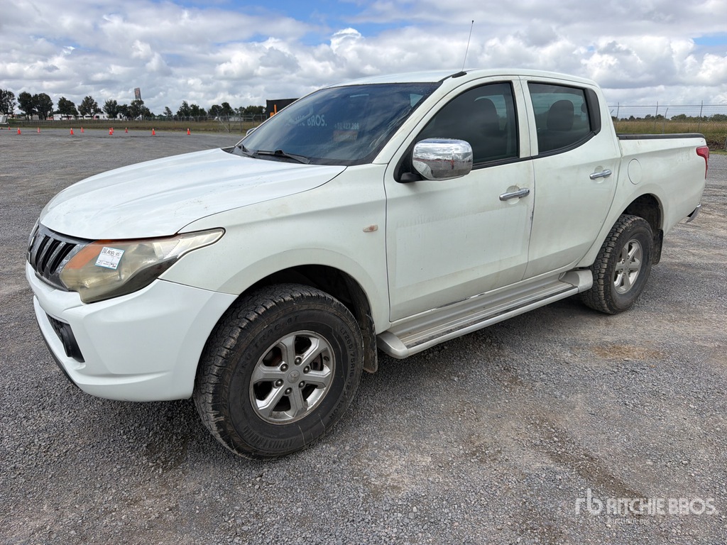 General Appearance with Featured Photo